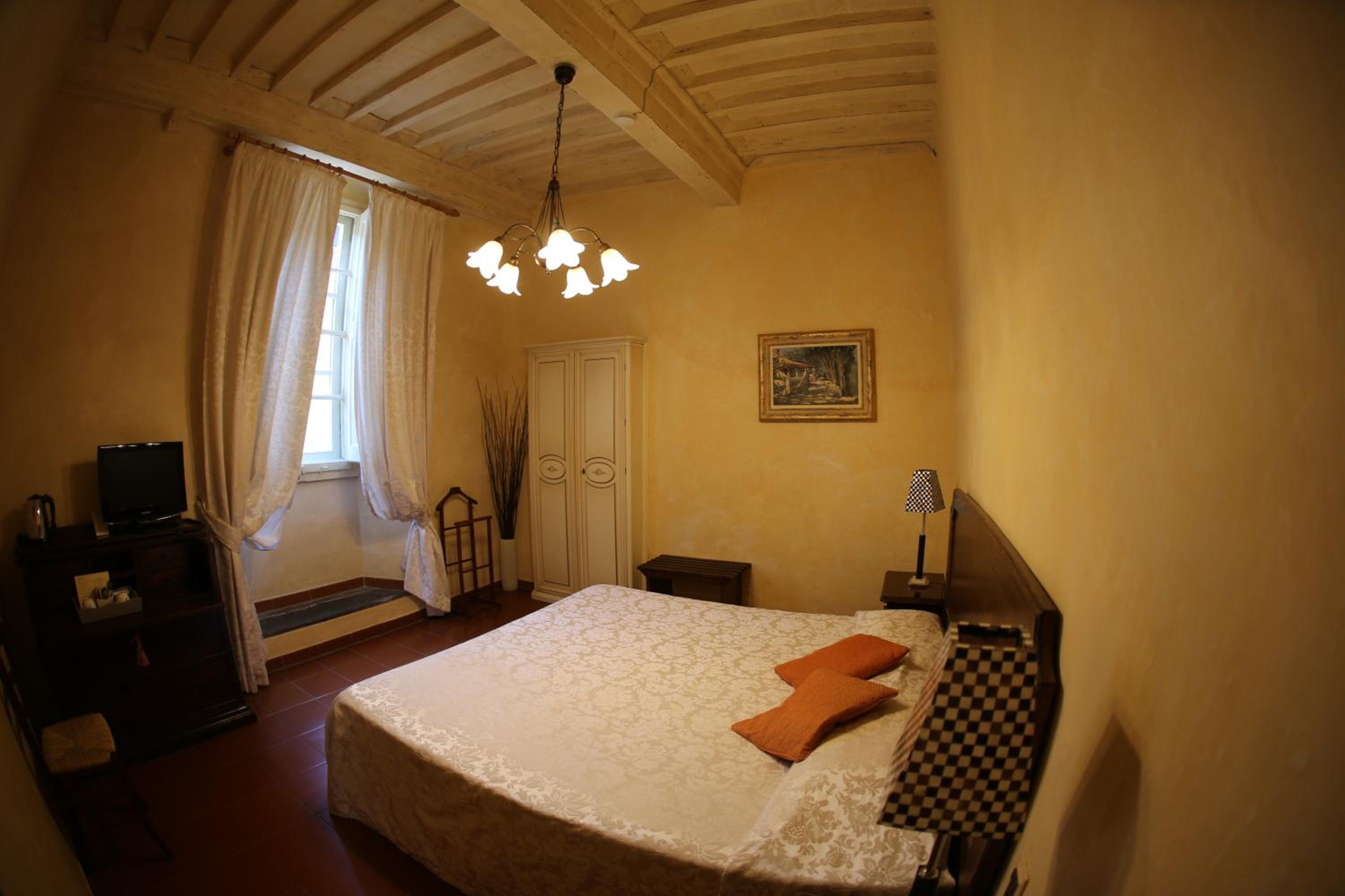 Deluxe Double Room - Photo 5