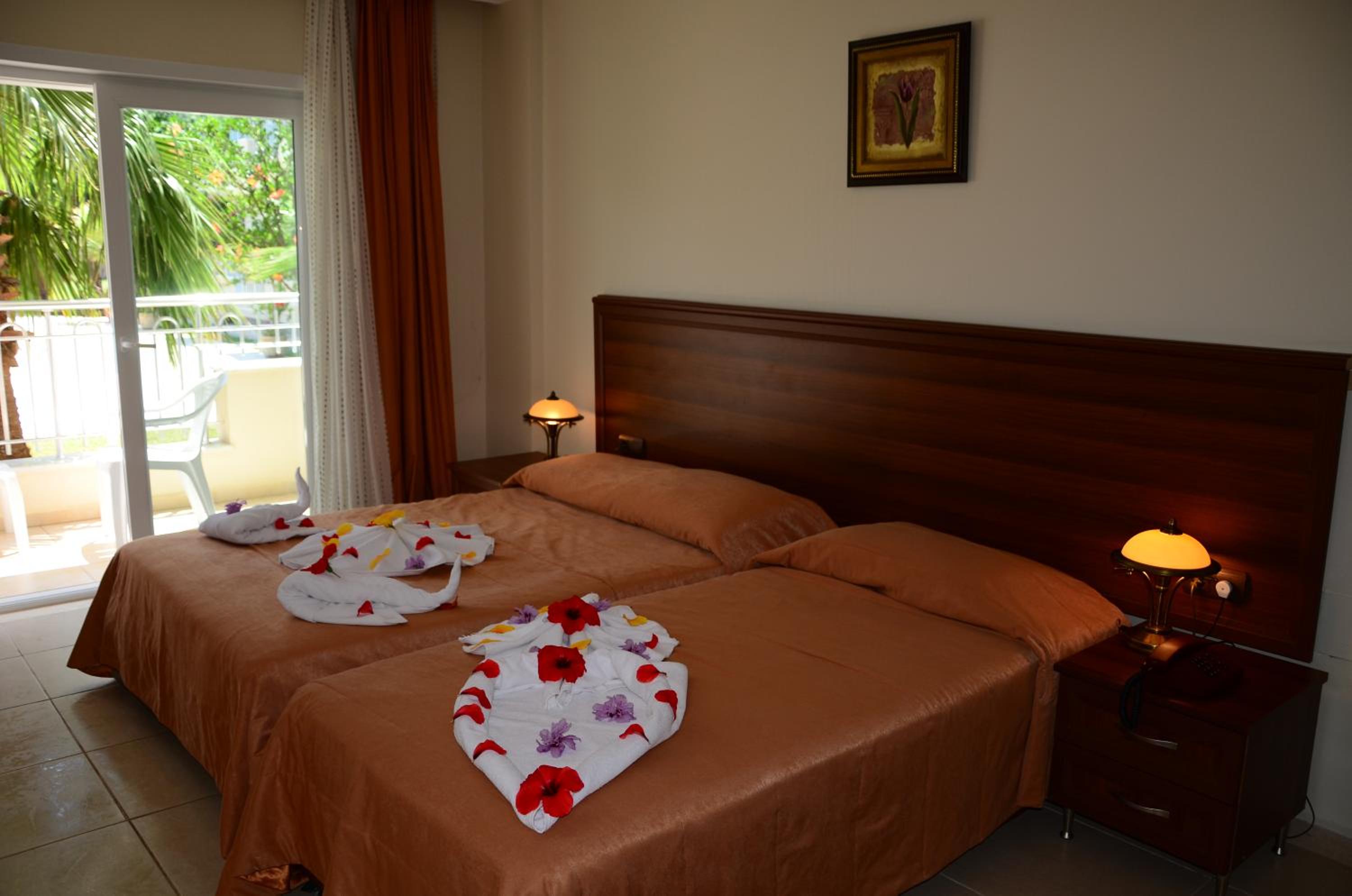 Triple Room - Photo 1