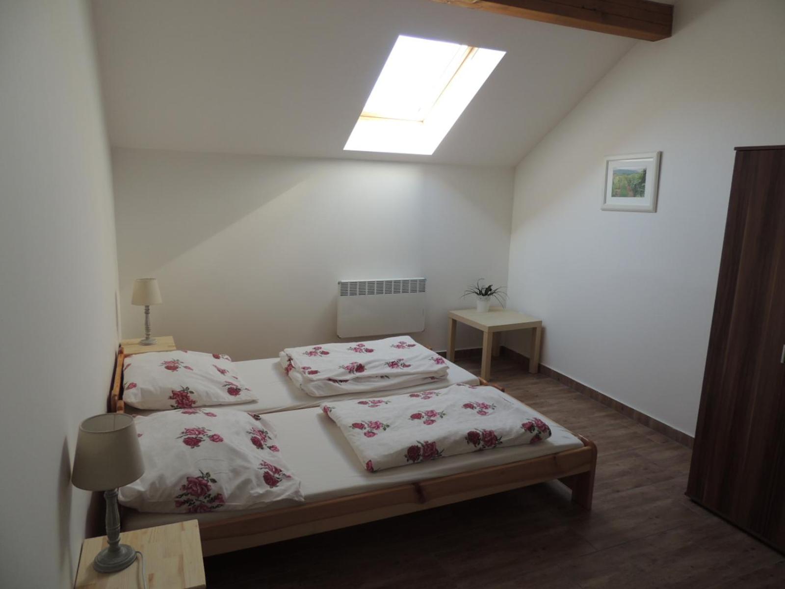 Triple Room with Private Bathroom photo 1