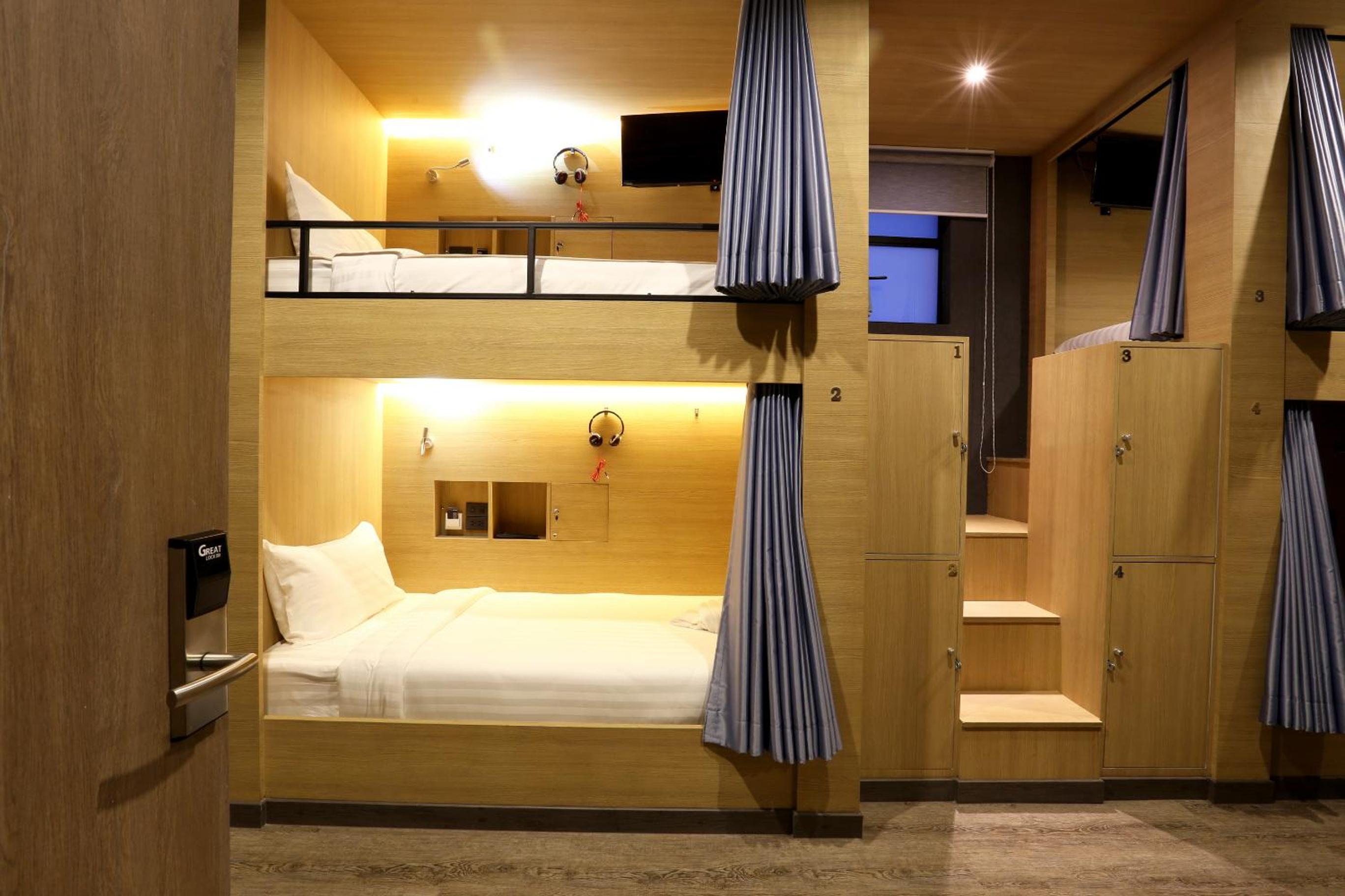 Bed in 4-Bed Mixed Dormitory Room photo 1