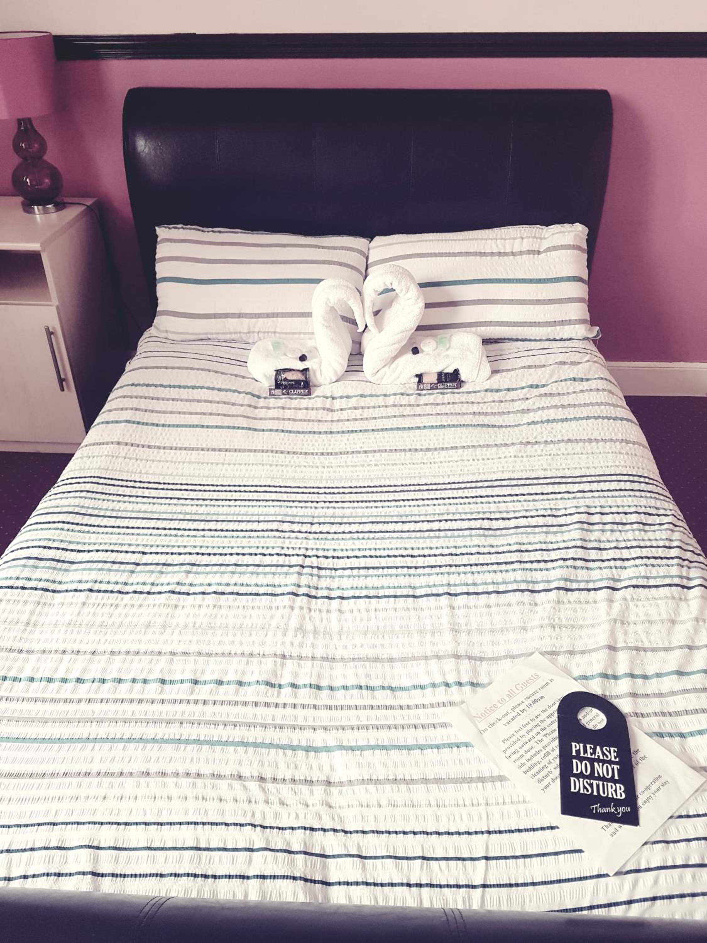 Double Room with Shared Bathroom