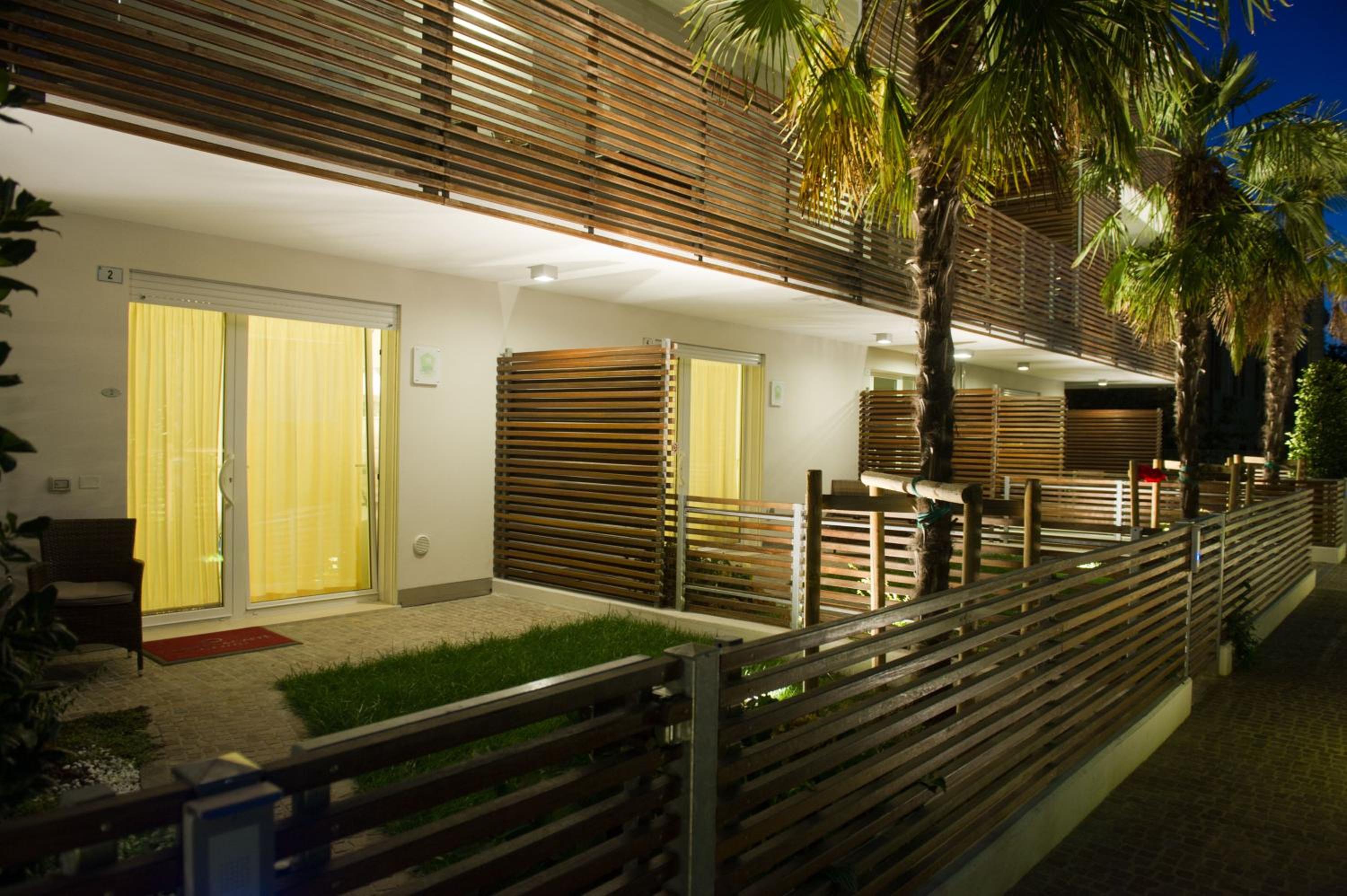Large Triple Room - Photo 8