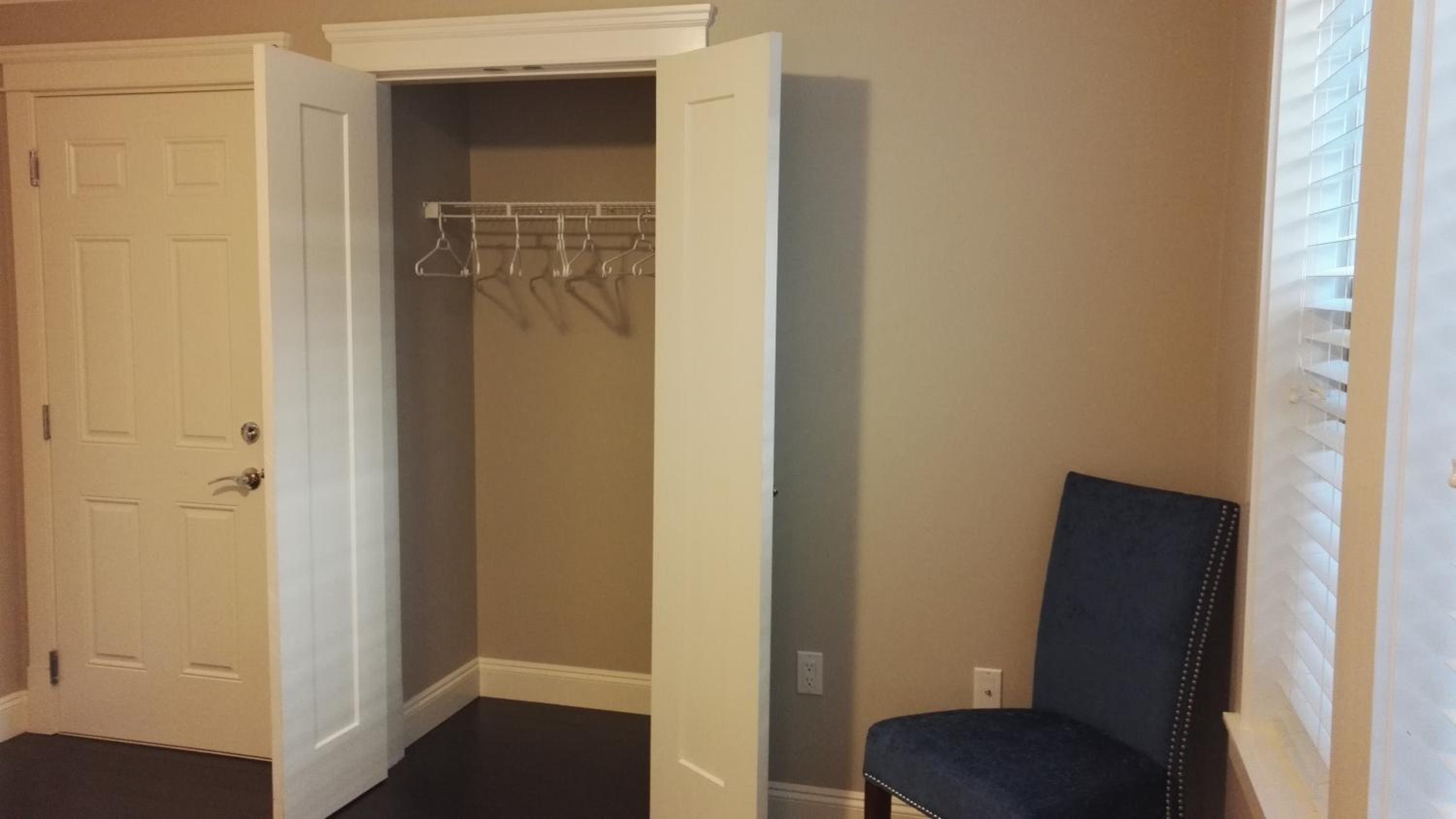 Double Room With Shared Toilet photo 2