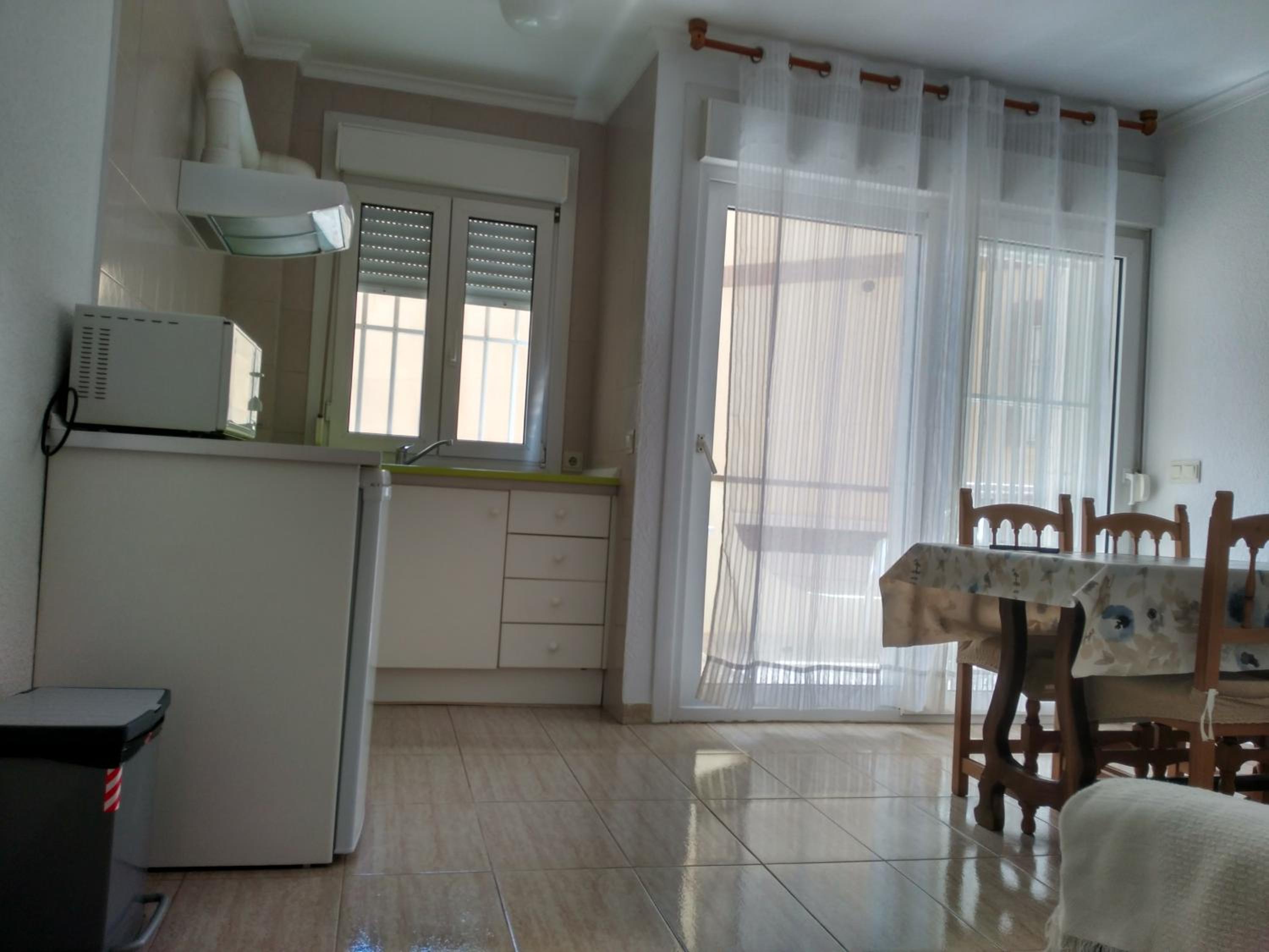 One-Bedroom Apartment - Photo 4