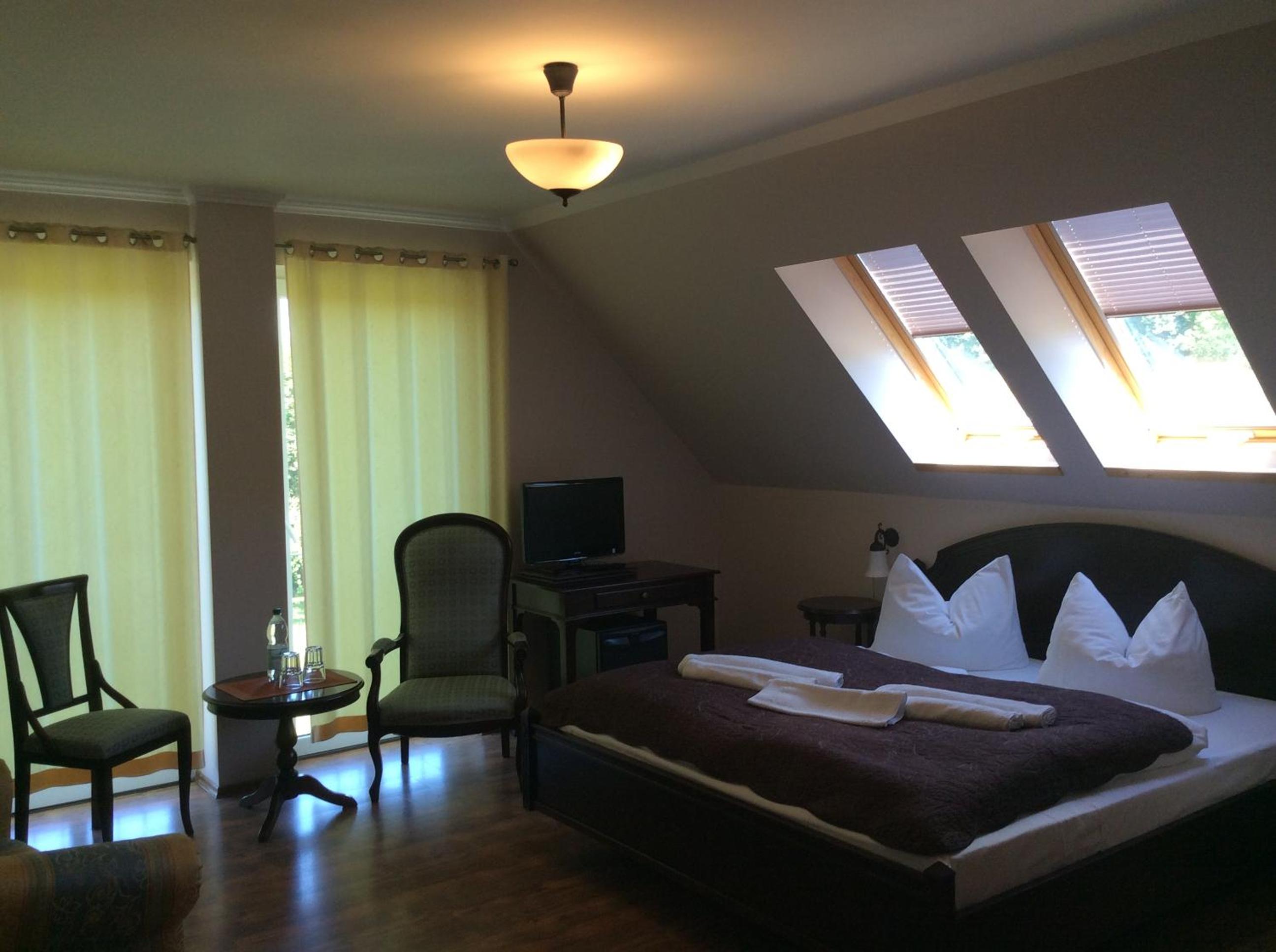 Deluxe Double Room - Photo 3