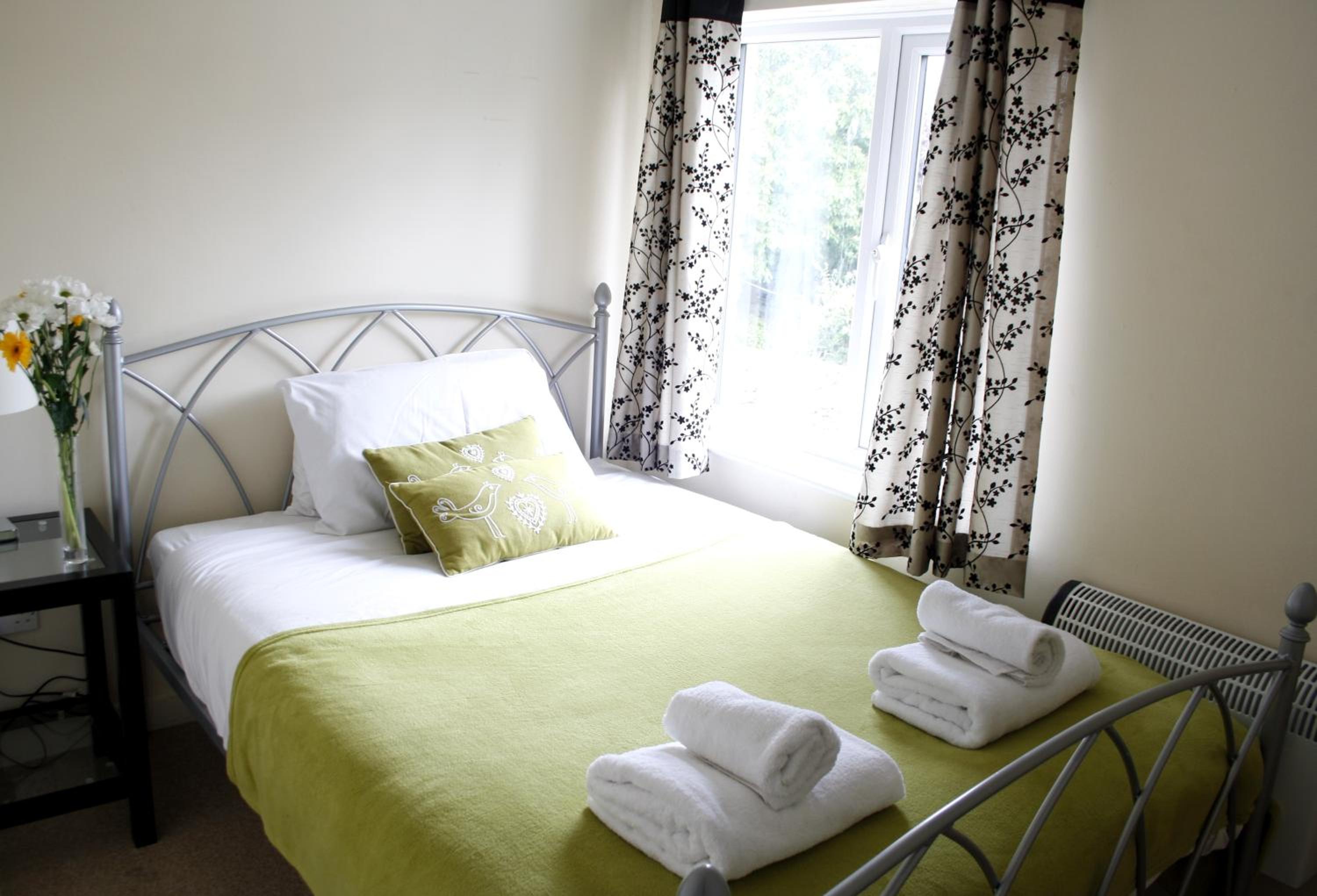 Three-Bedroom Apartment - Photo 1