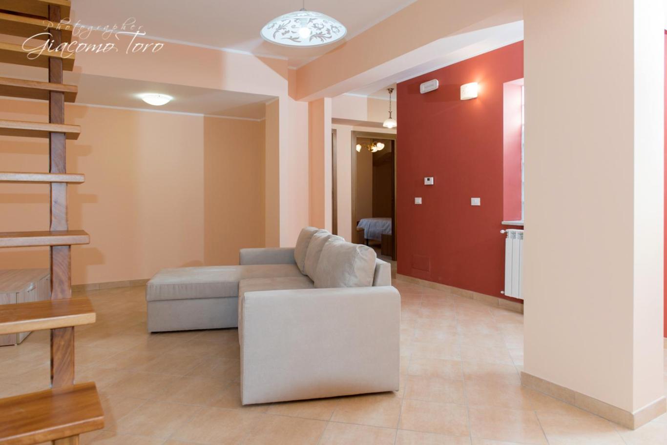 Apartment photo 3