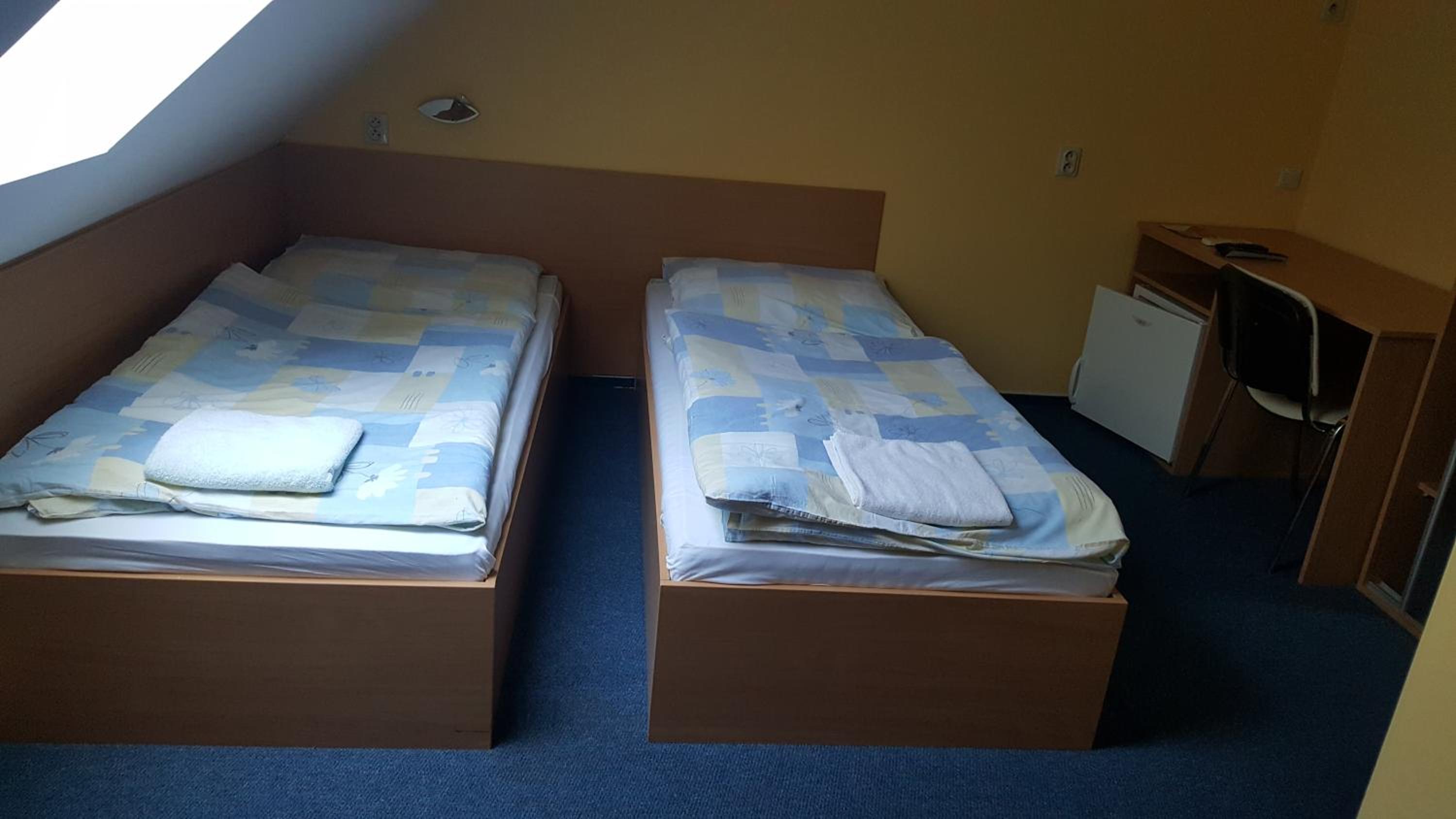 Standard Double or Twin Room - Photo 1