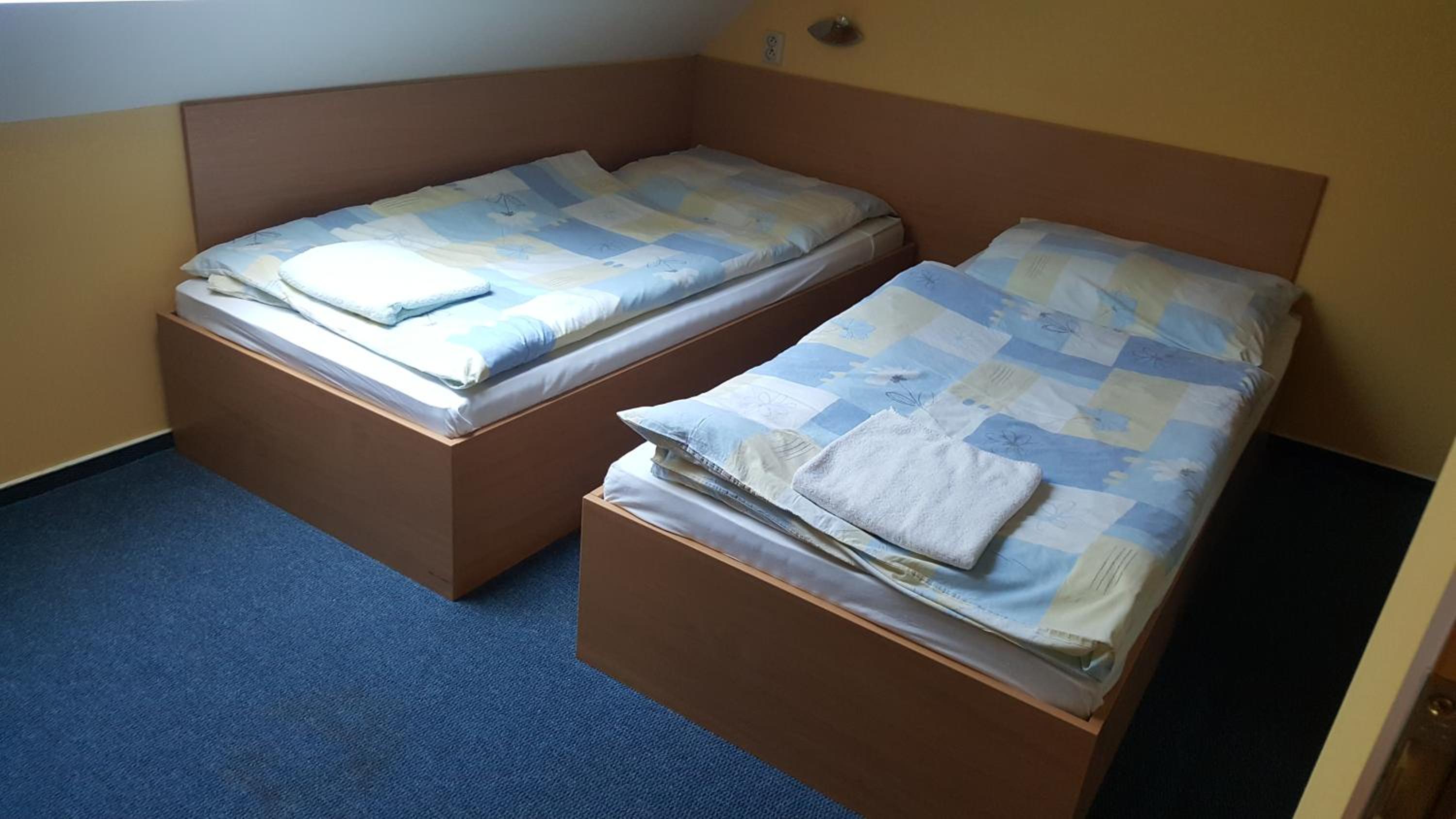 Standard Double or Twin Room - Photo 3