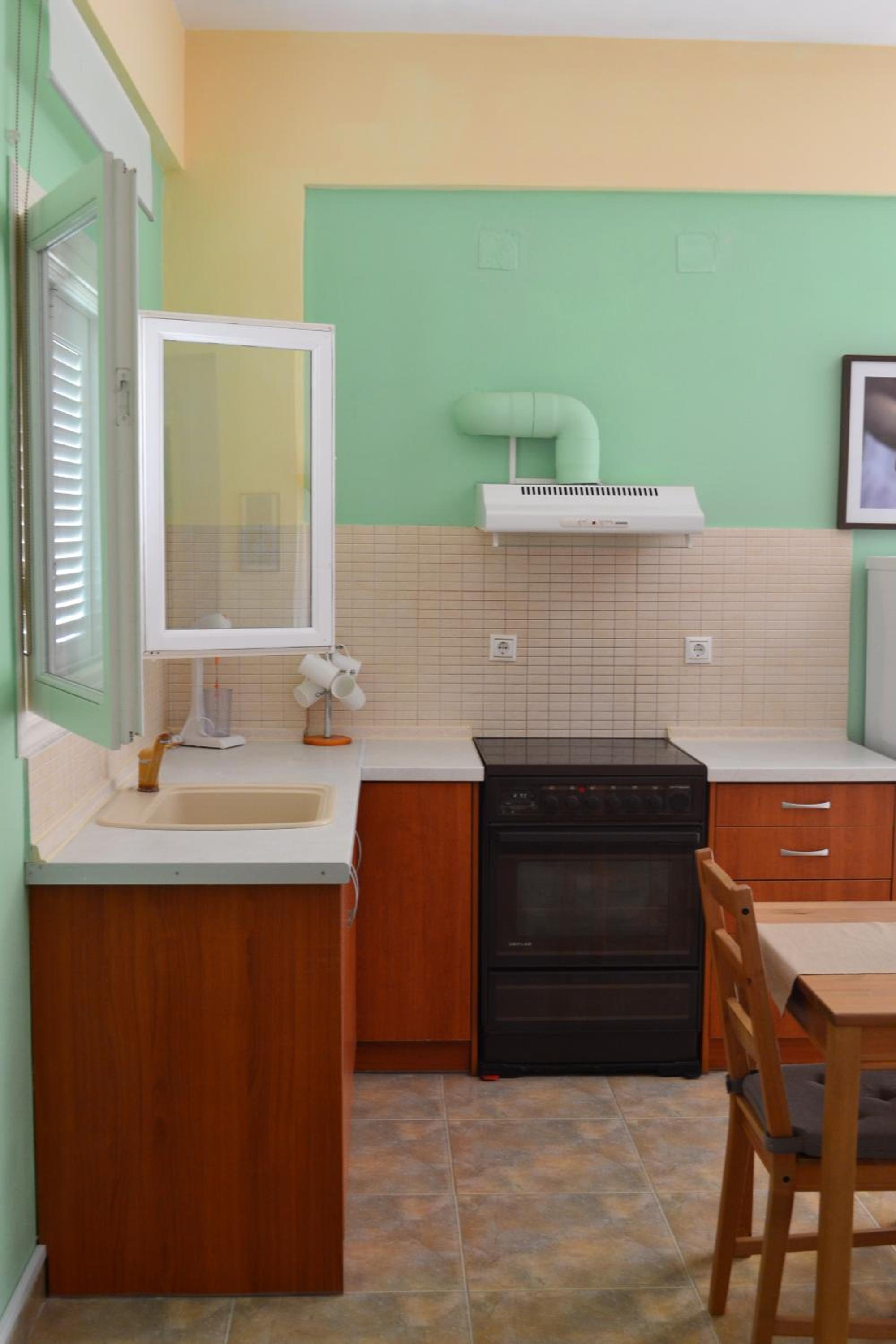 Apartment with Balcony photo 2