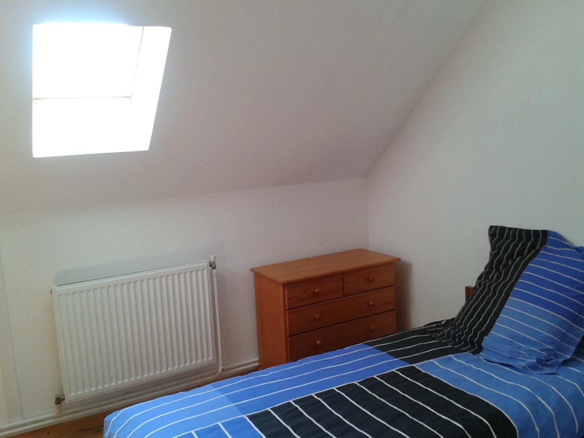 Two-Bedroom Apartment - Photo 8