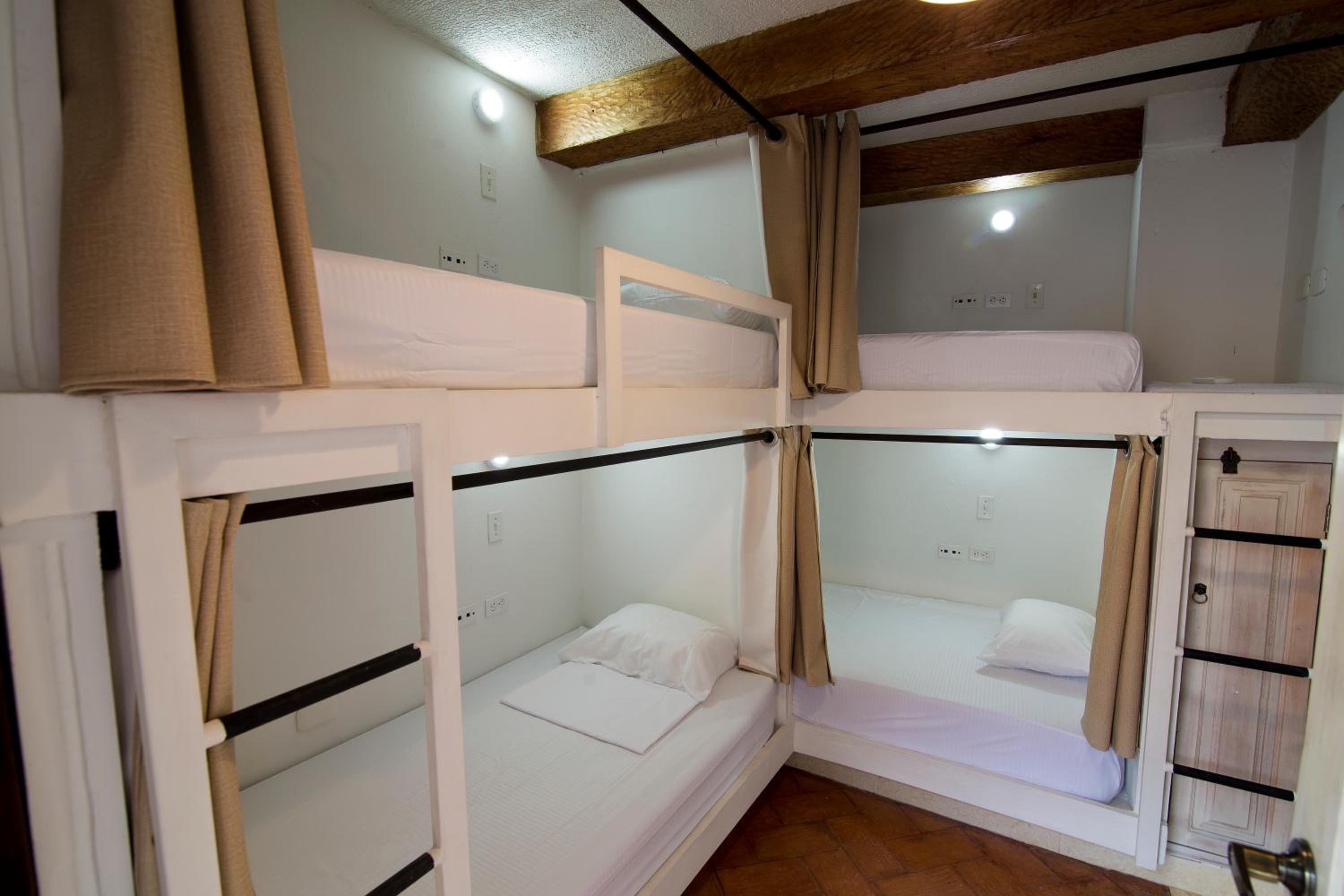 Bed In 4-Bed Dormitory Room photo 2