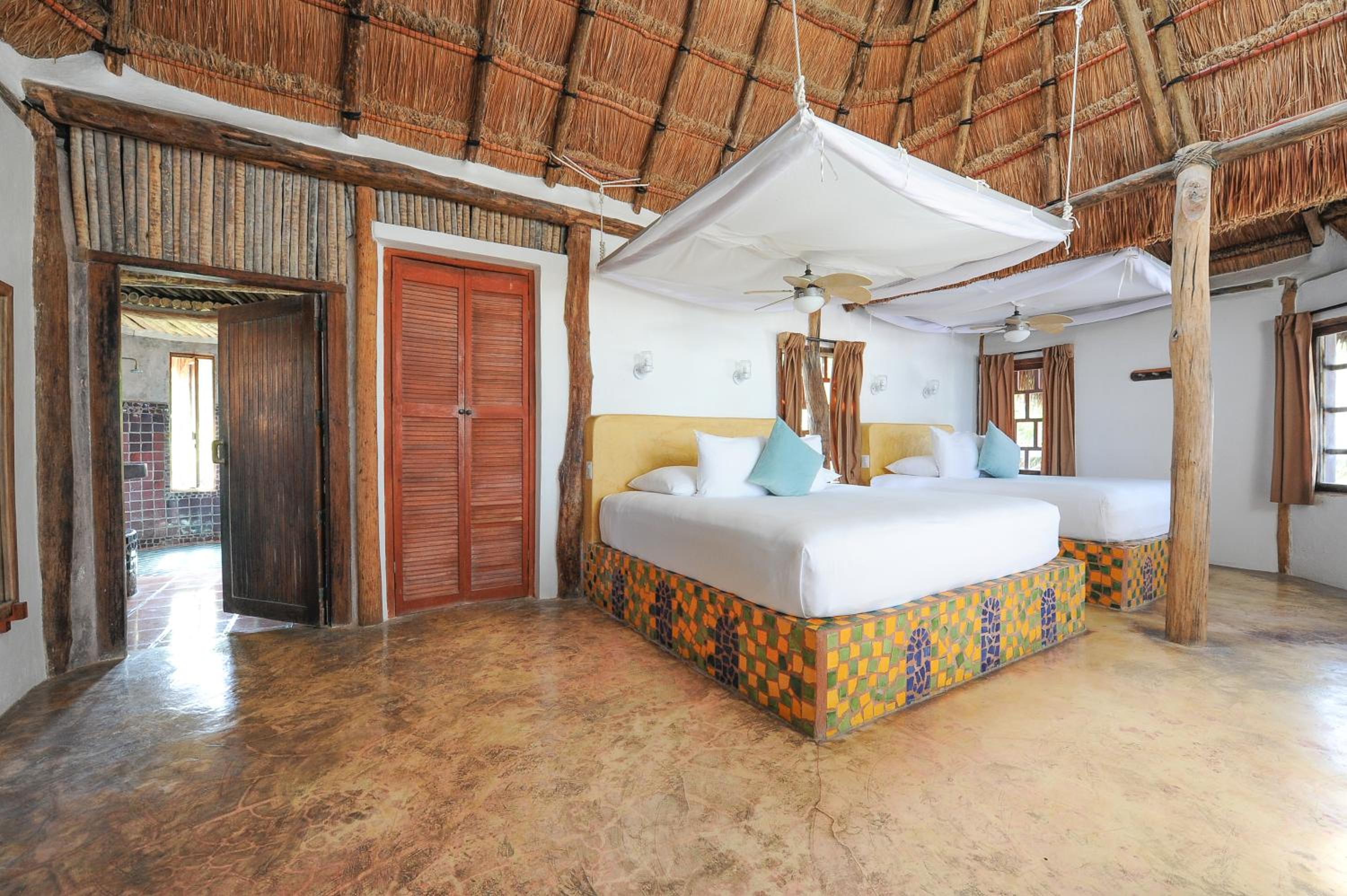 Classic Room with Ocean View - Upper Floor