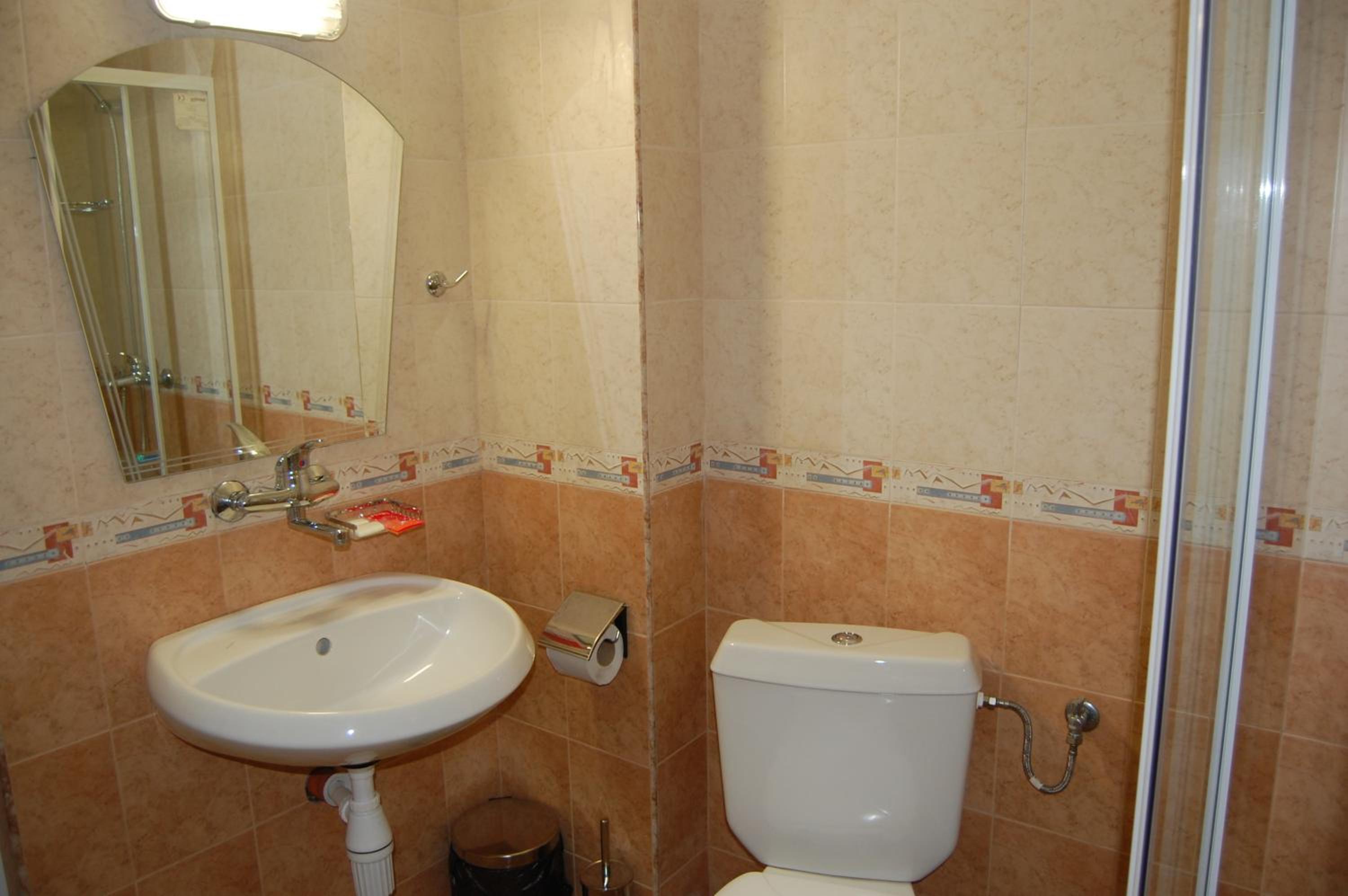 Double Room with Balcony or Loggia - Photo 4