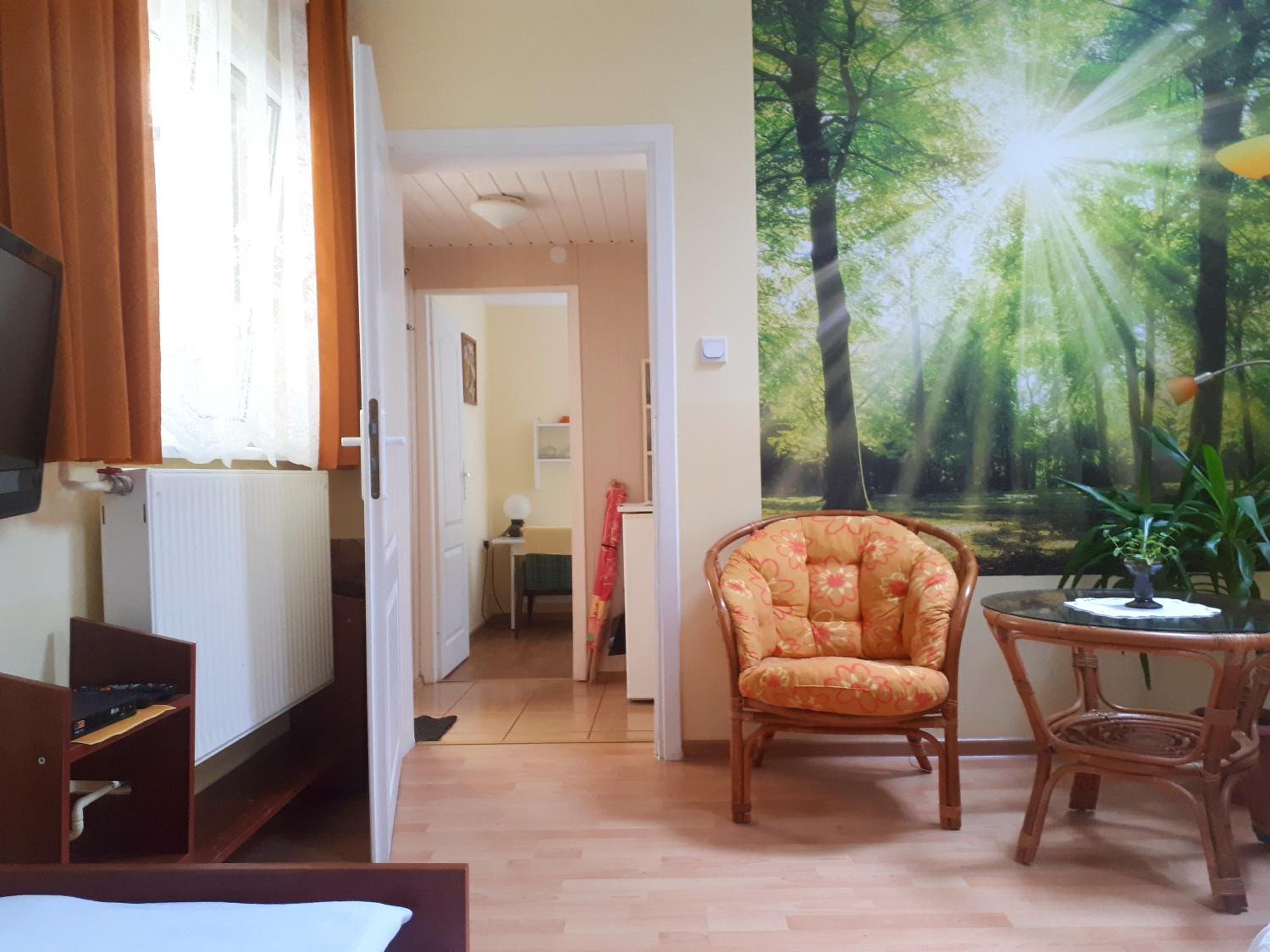 Family Room with Bathroom photo 1