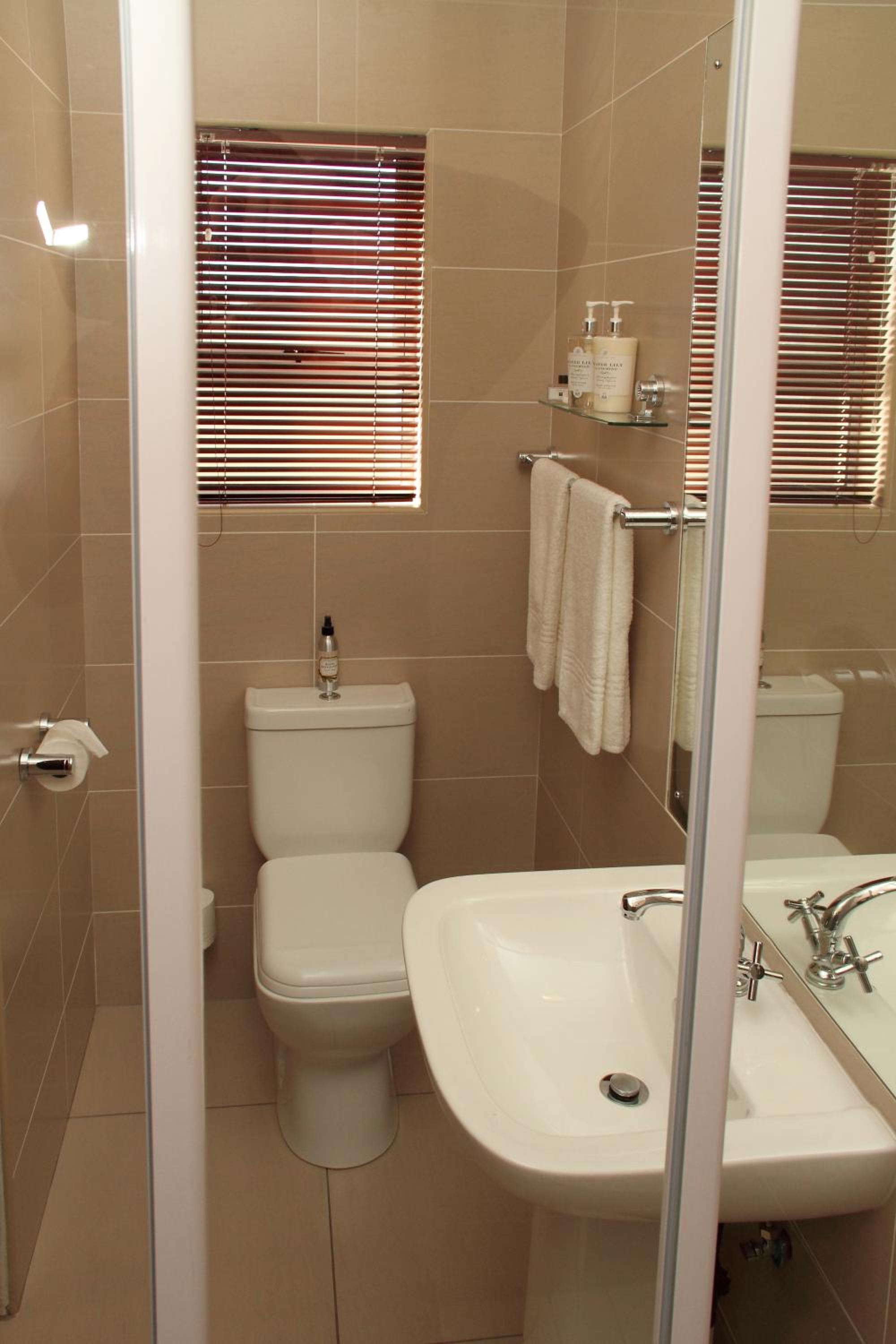 Deluxe Suite - Photo 25