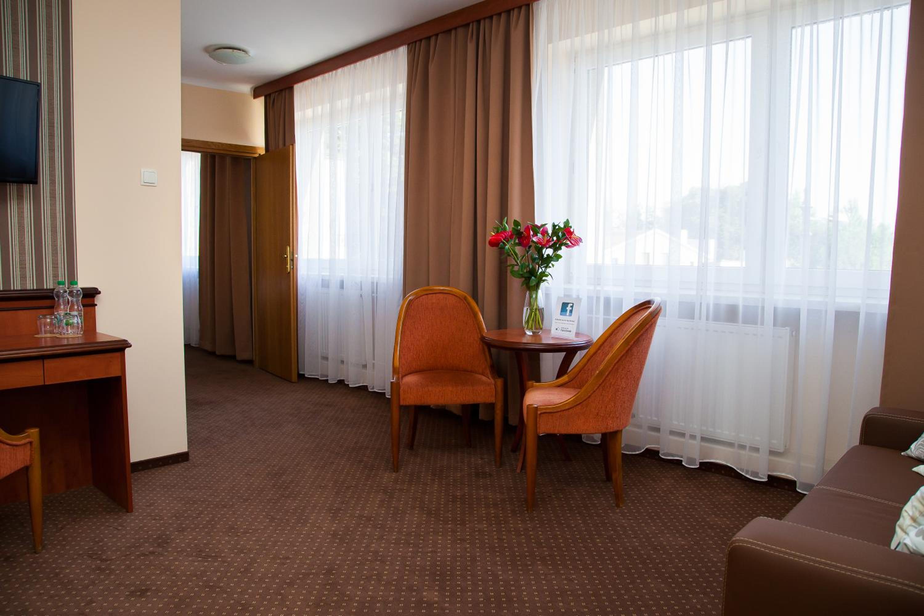 Standard Double Room - Photo 3
