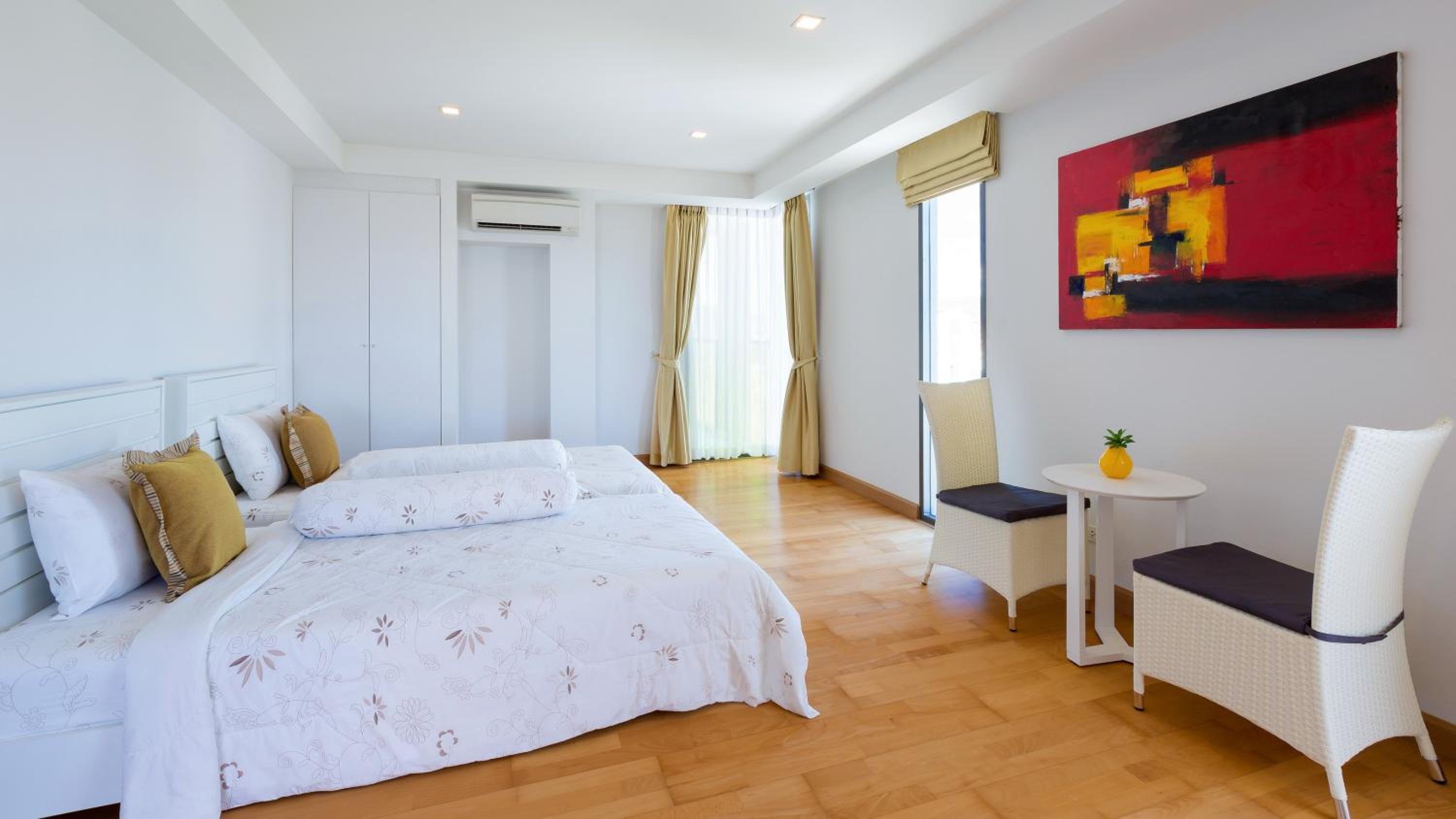 Apartment with Sea View