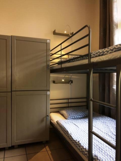 Bed in 8-Bed Dormitory Room photo 3
