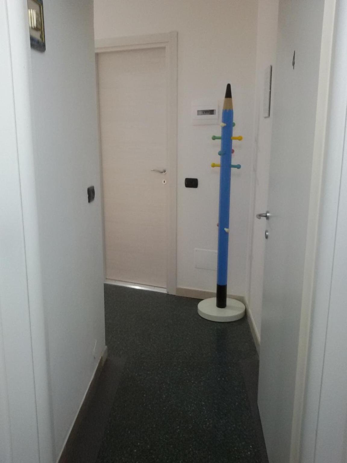 Double Room with Private Bathroom - Photo 2