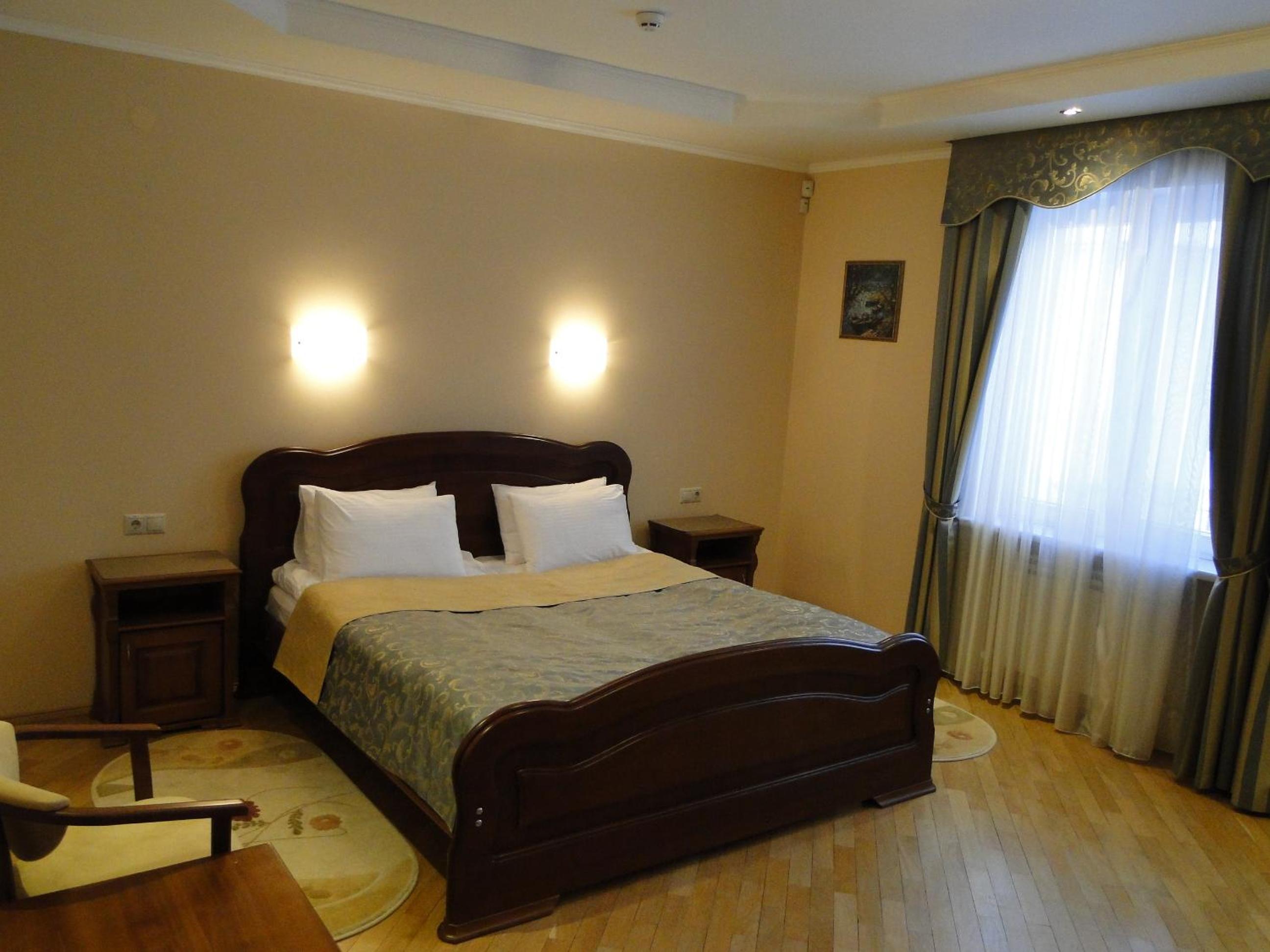 Suite with Balcony