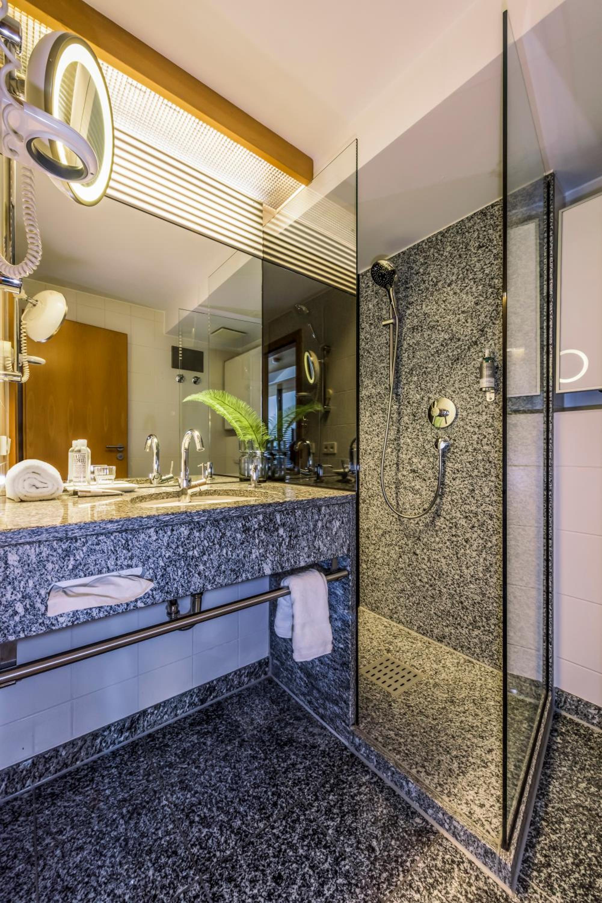 Standard Single Room photo 2
