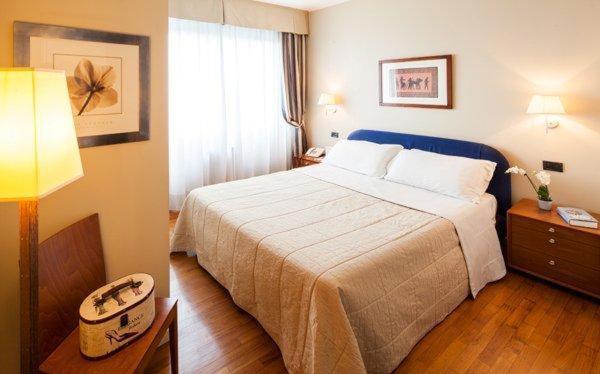 One-Bedroom Apartment - Annex