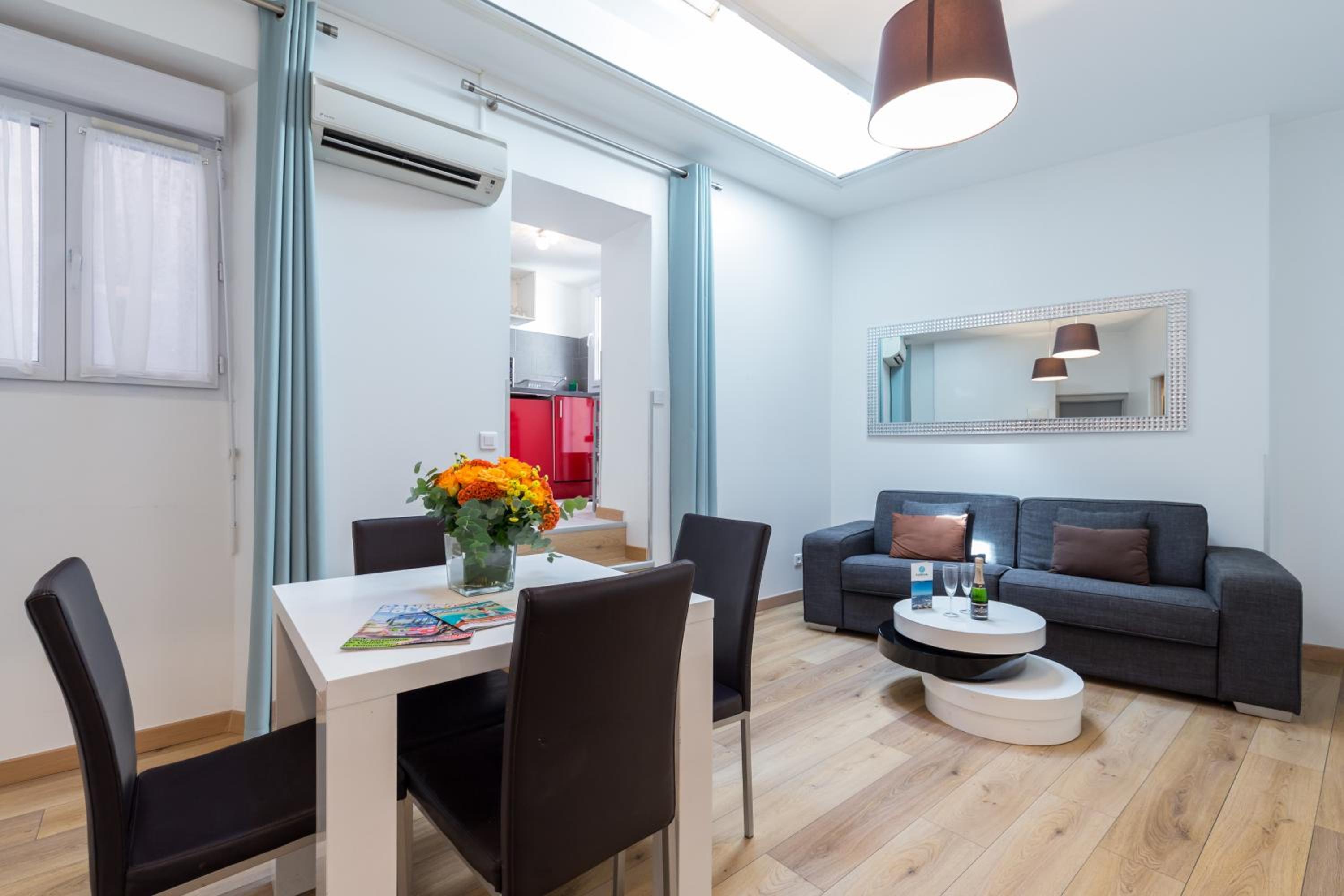 Superior One-Bedroom Apartment