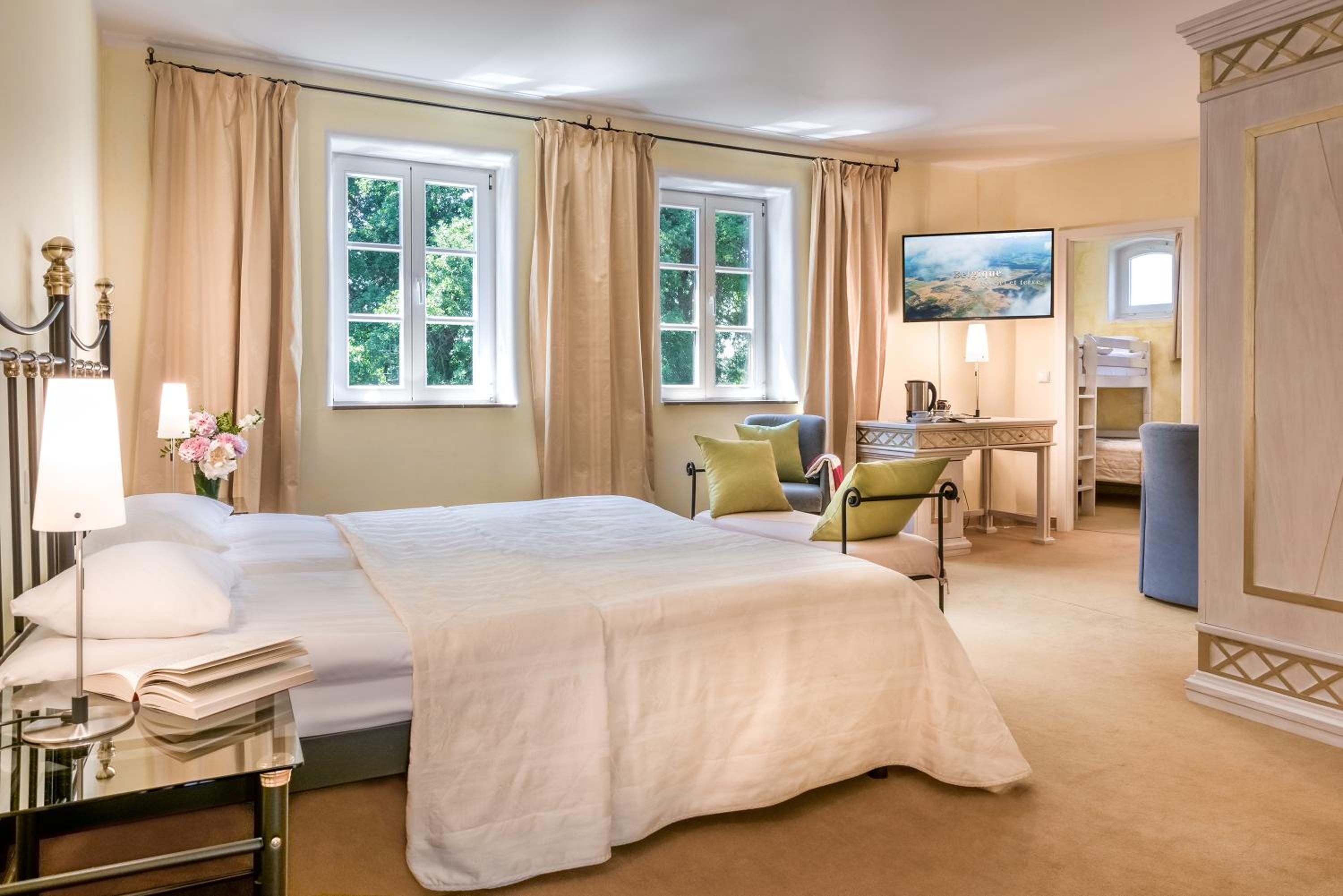 Deluxe Quadruple Room photo 3