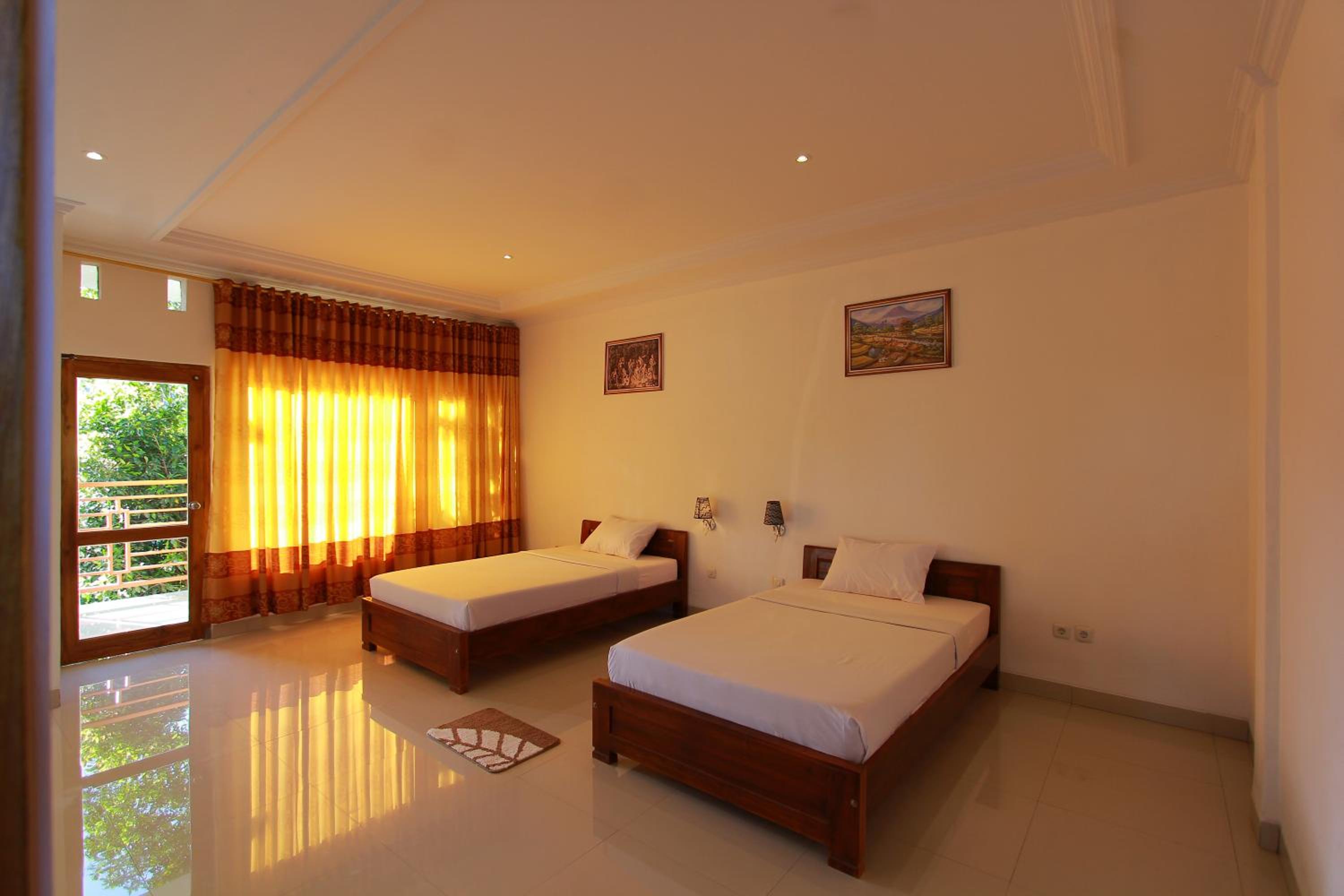 Deluxe Twin Room - Photo 3