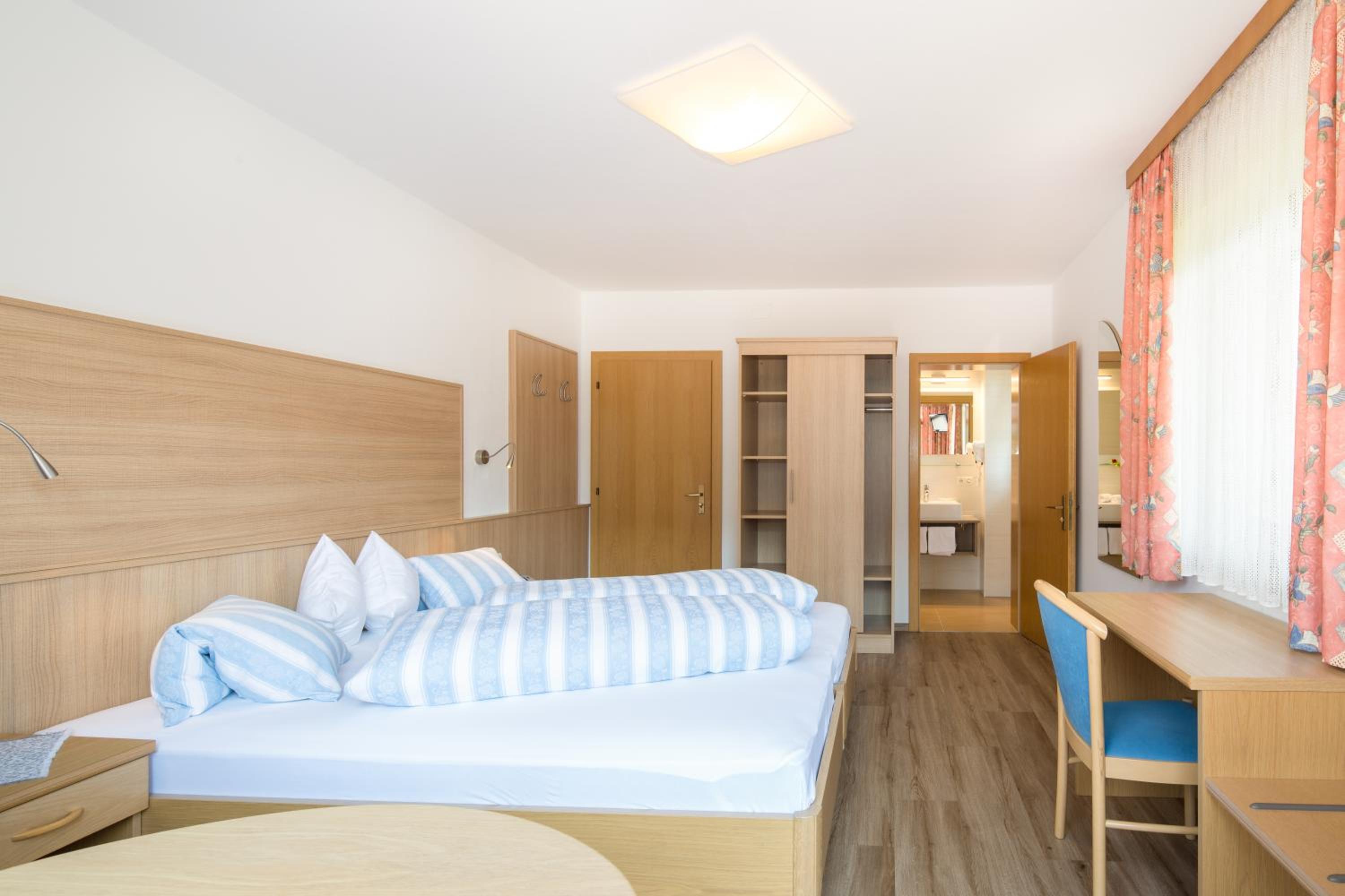 Double Room photo 2