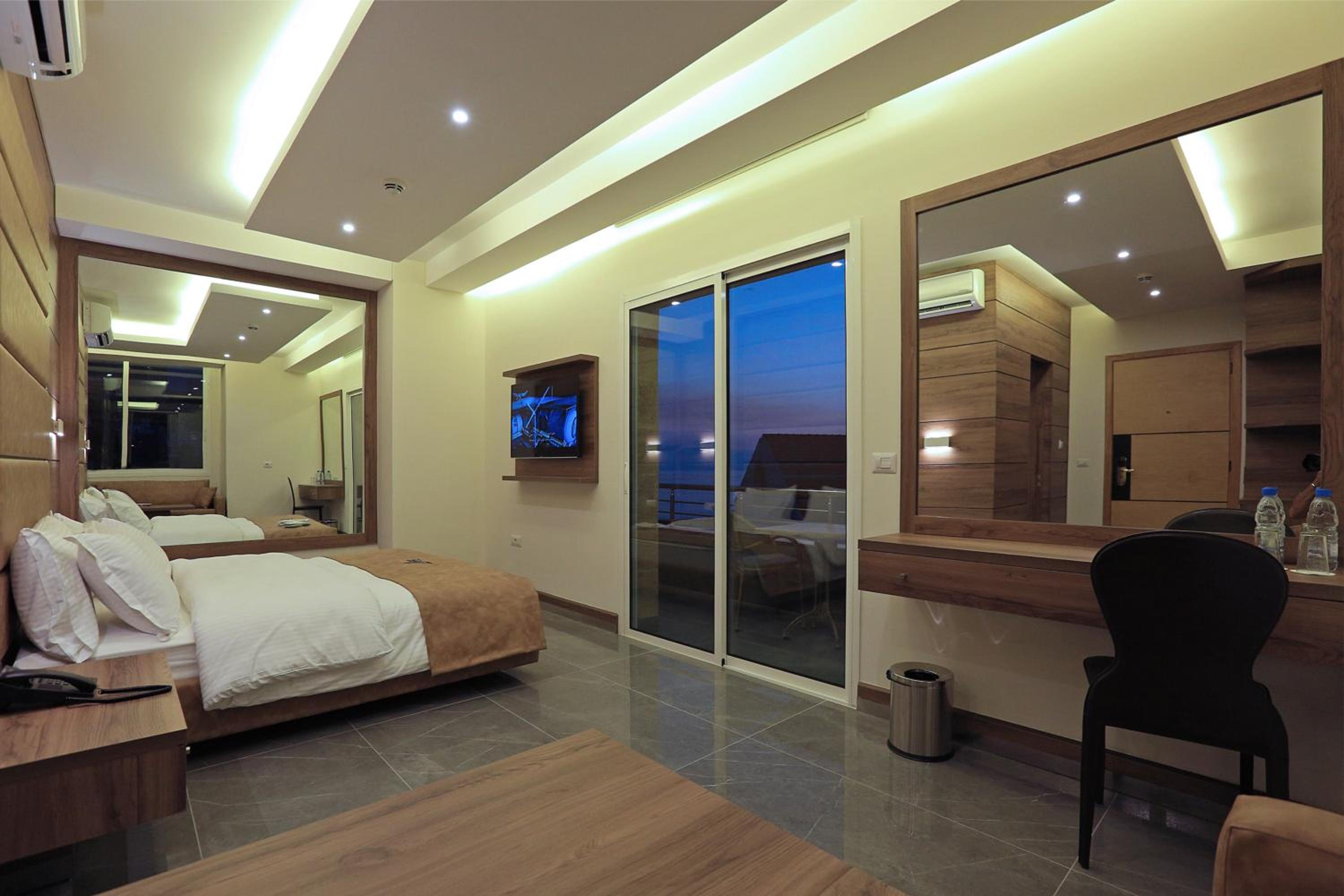 Junior Suite - Photo 14