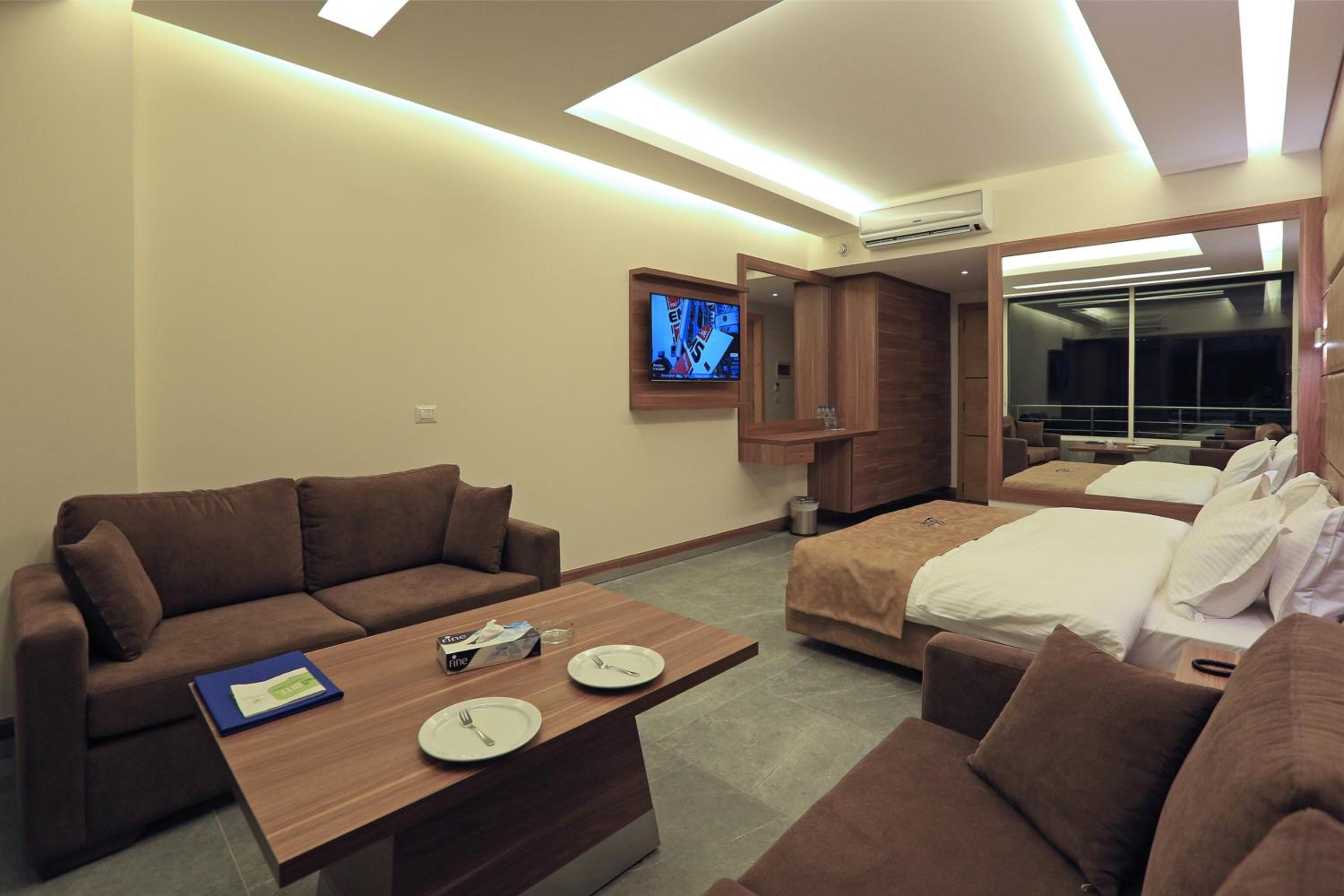 Junior Suite - Photo 10