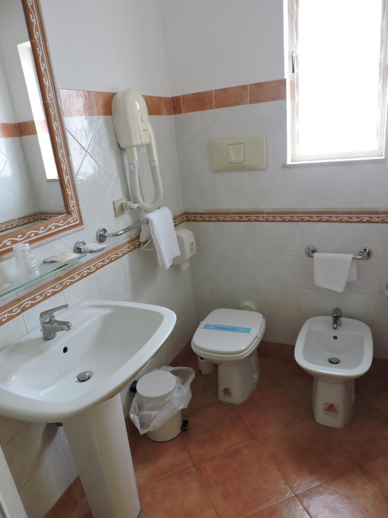 Triple Room - Photo 3