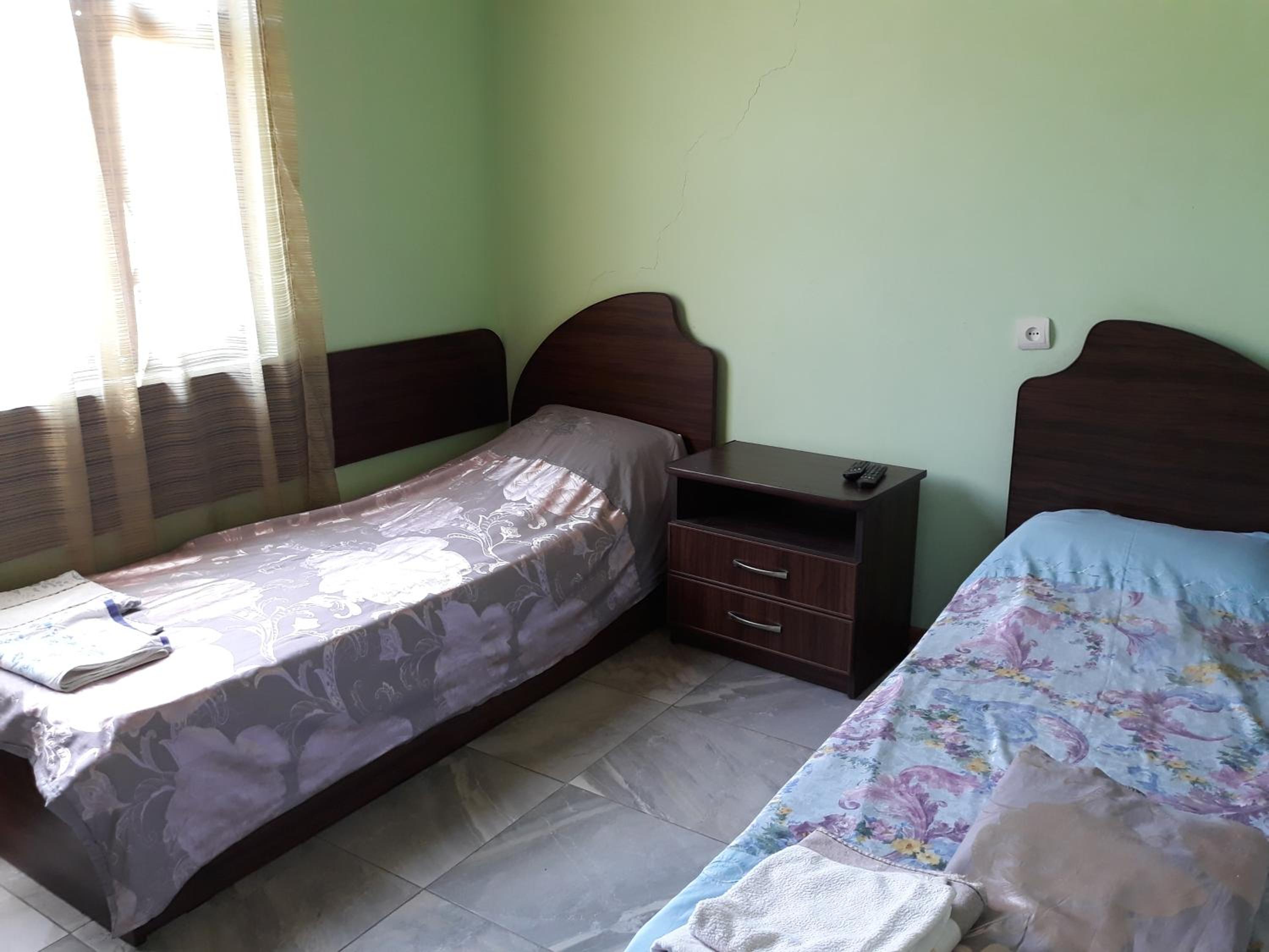 Twin Room With Shower