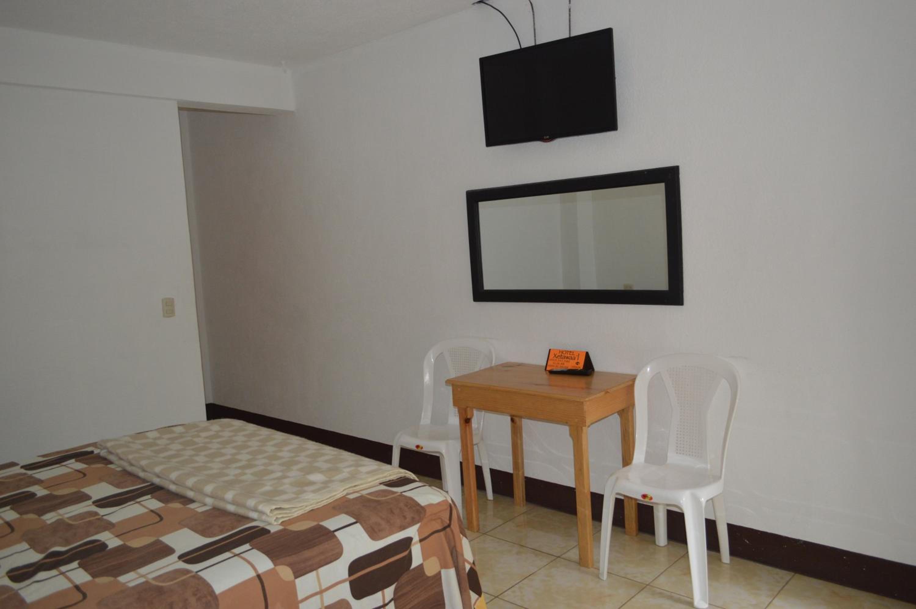 Twin Room with Private Bathroom
