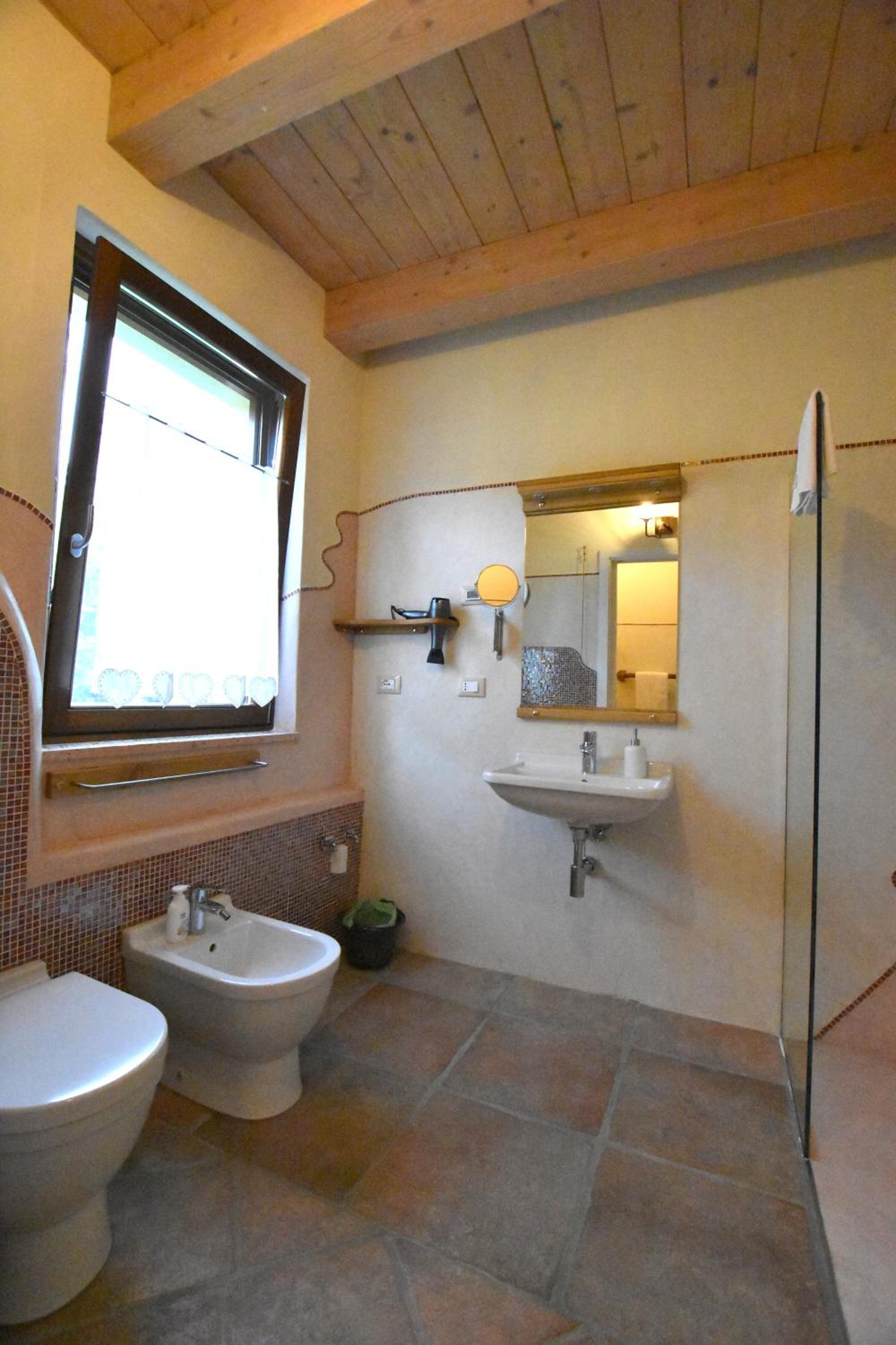 Triple Room with Private External Bathroom photo 3