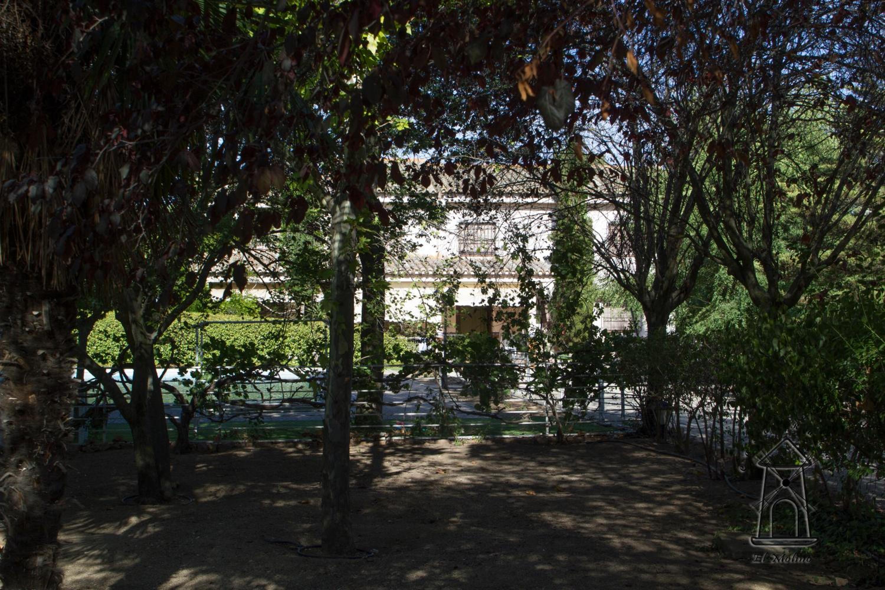 Villa with Private Pool photo 2