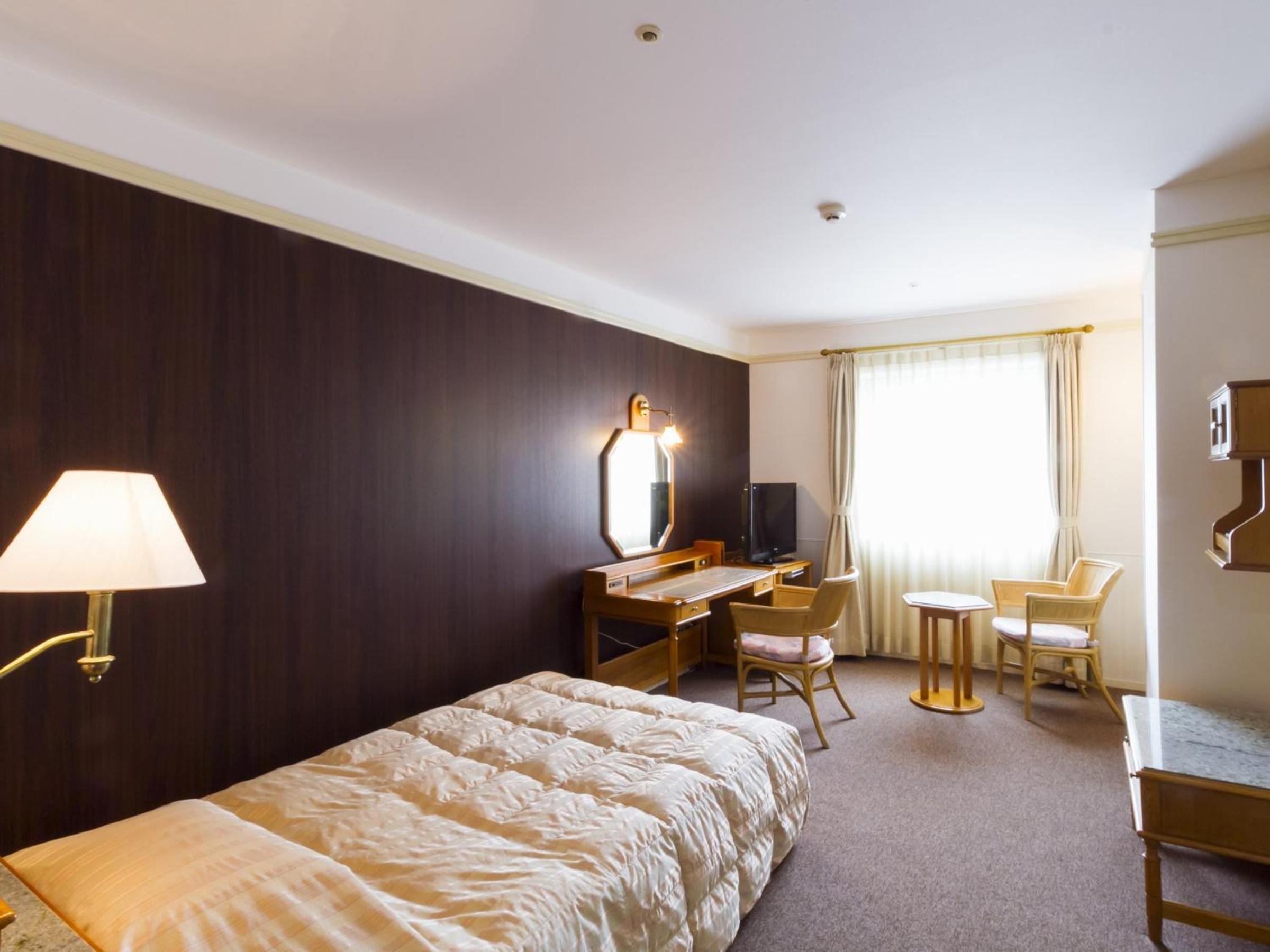 Single Room - Non-Smoking photo 1