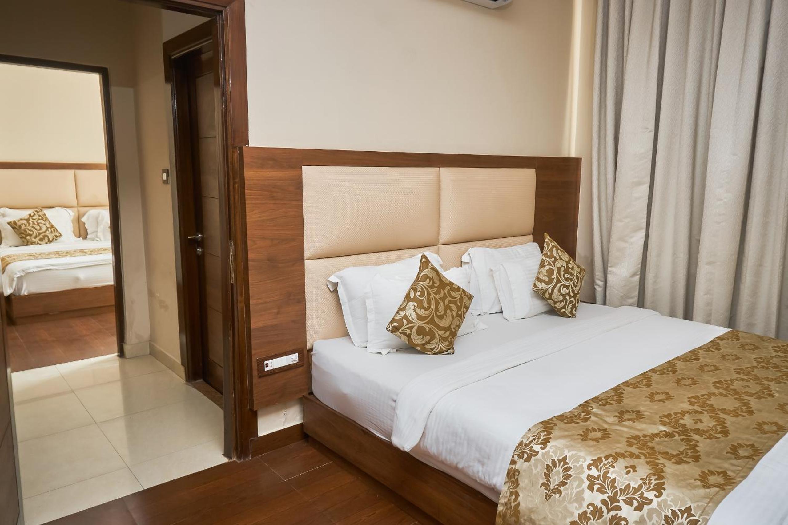 Executive Room photo 3