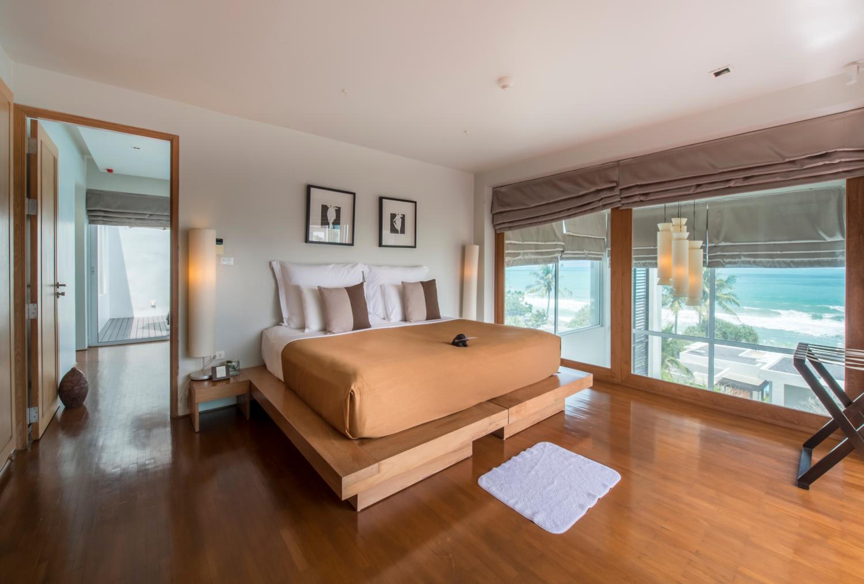 1 BR Pool Residence