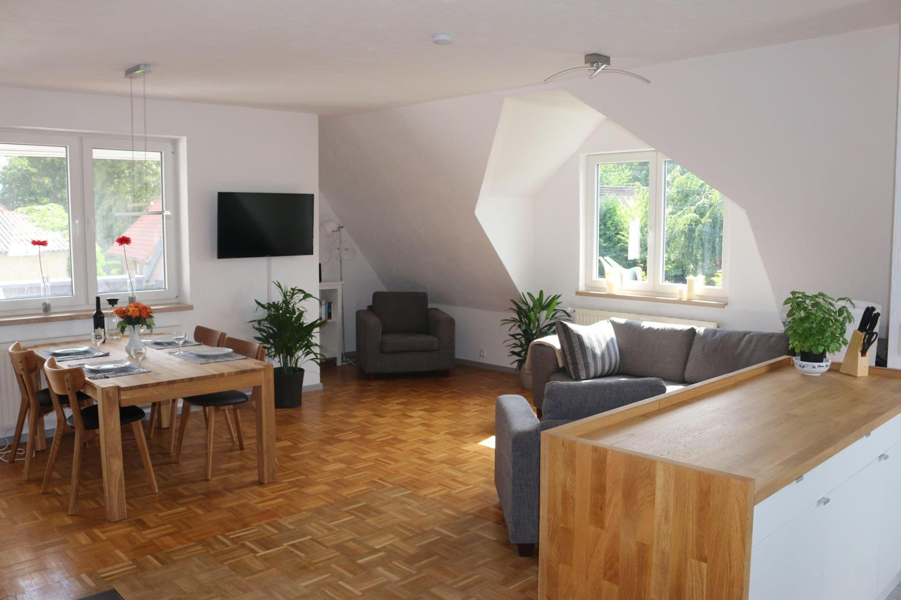 Apartment photo 1