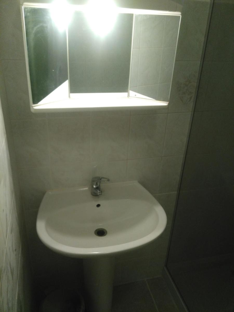 One-Bedroom Apartment - Photo 16