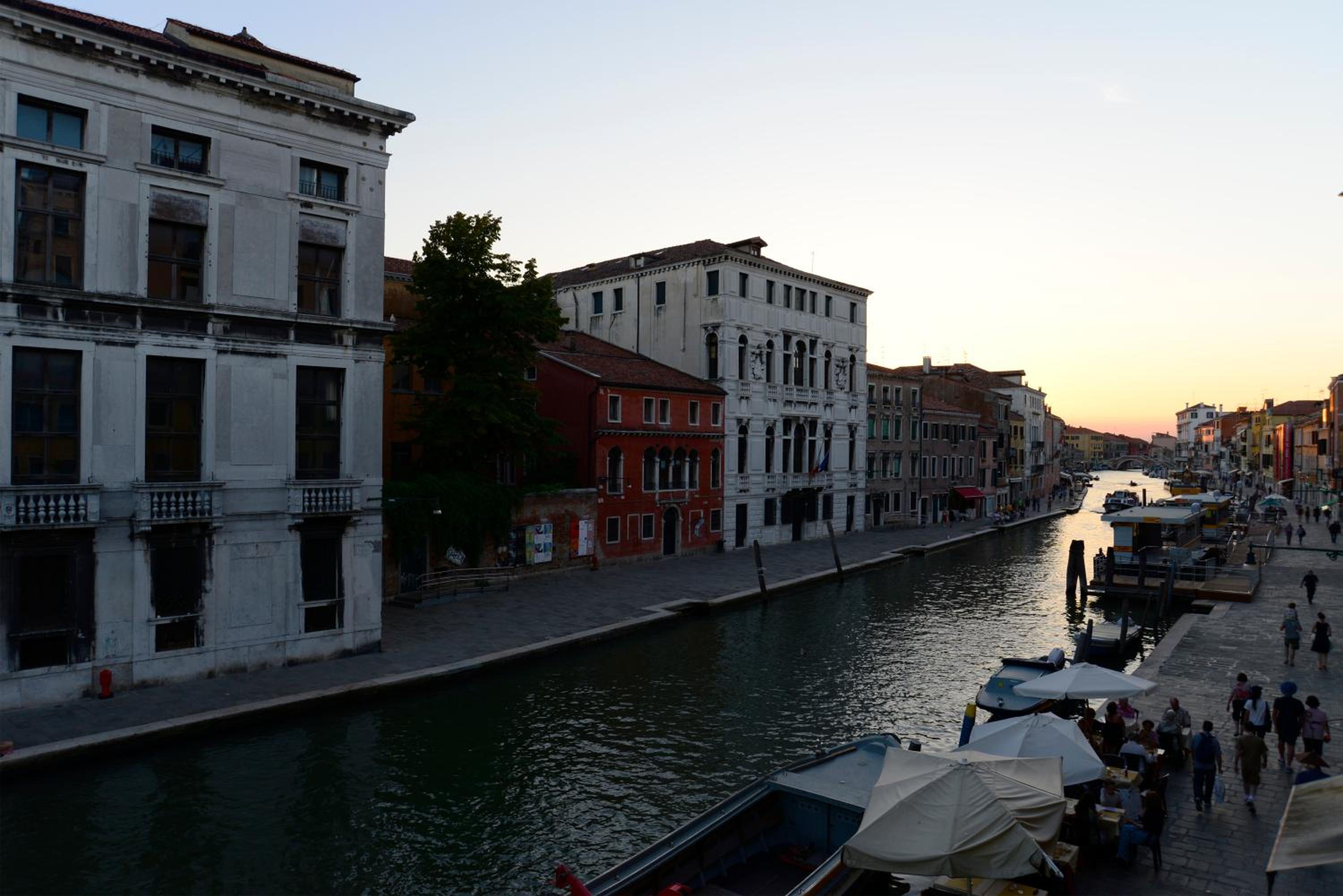 Superior Double Room with Canal View photo 3