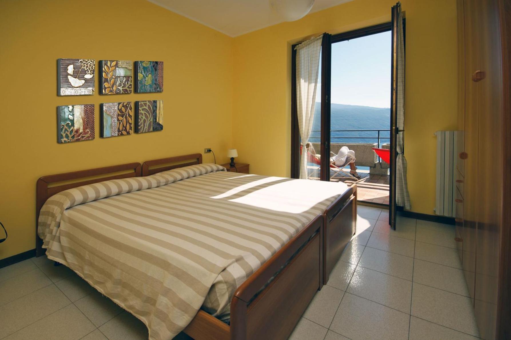 One-Bedroom Apartment (2 Adults)