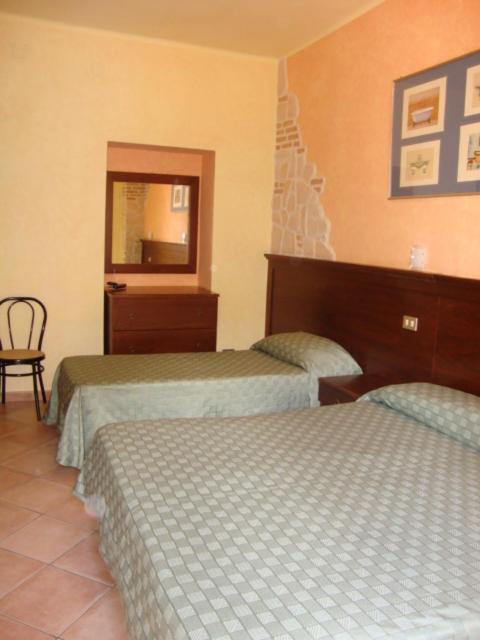 Triple Room photo 1