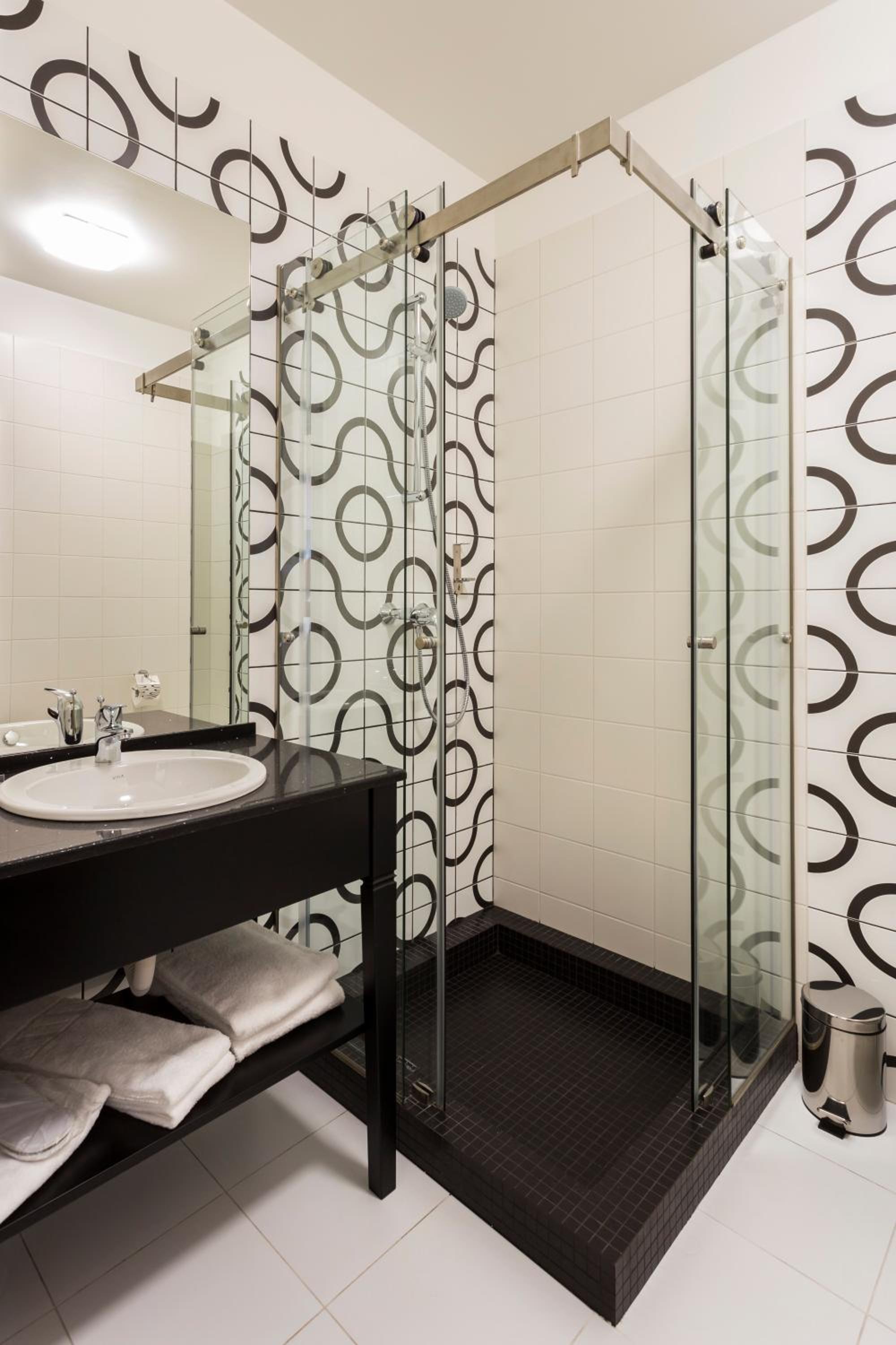 Twin Room - Photo 4