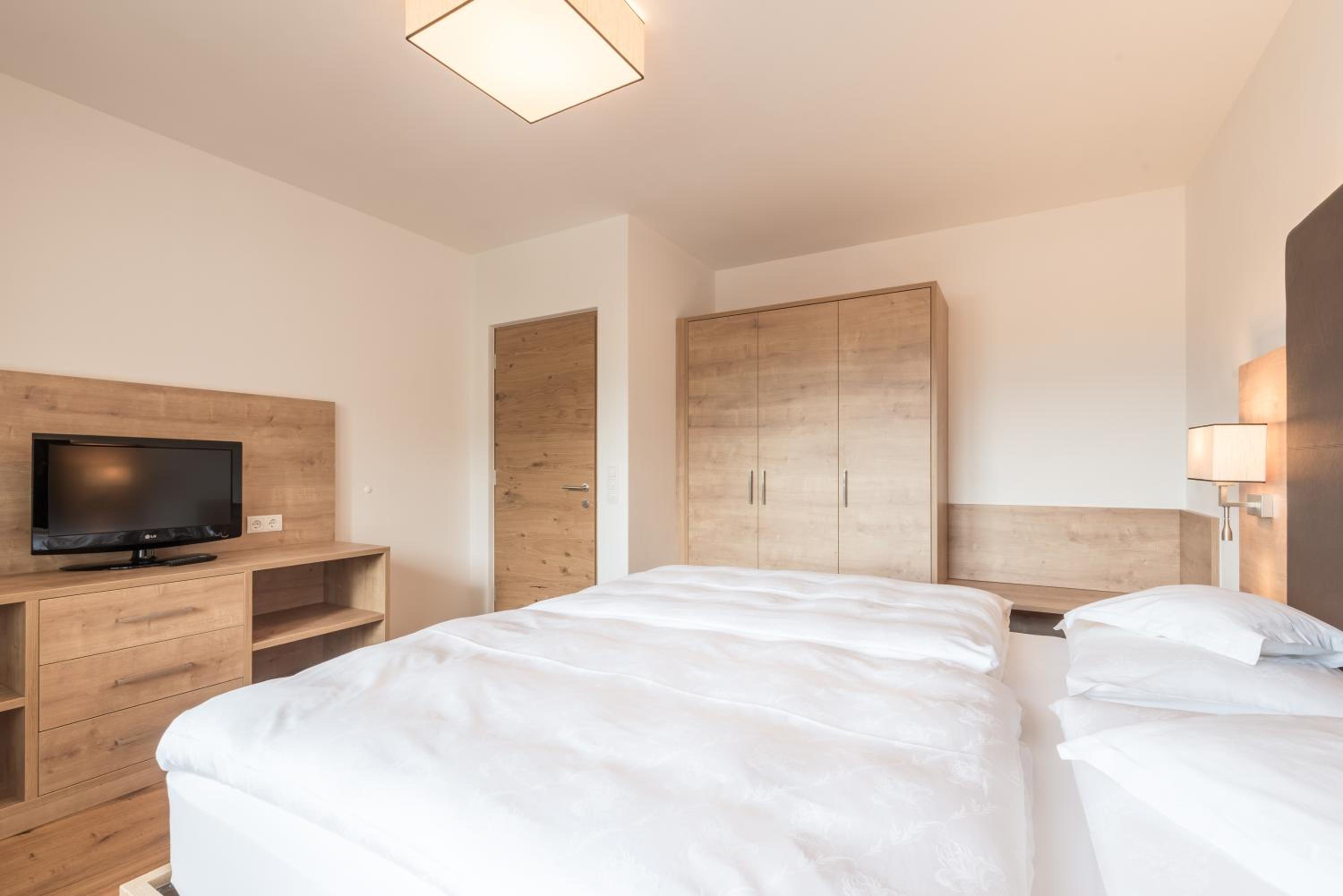 One-Bedroom Apartment with Balcony