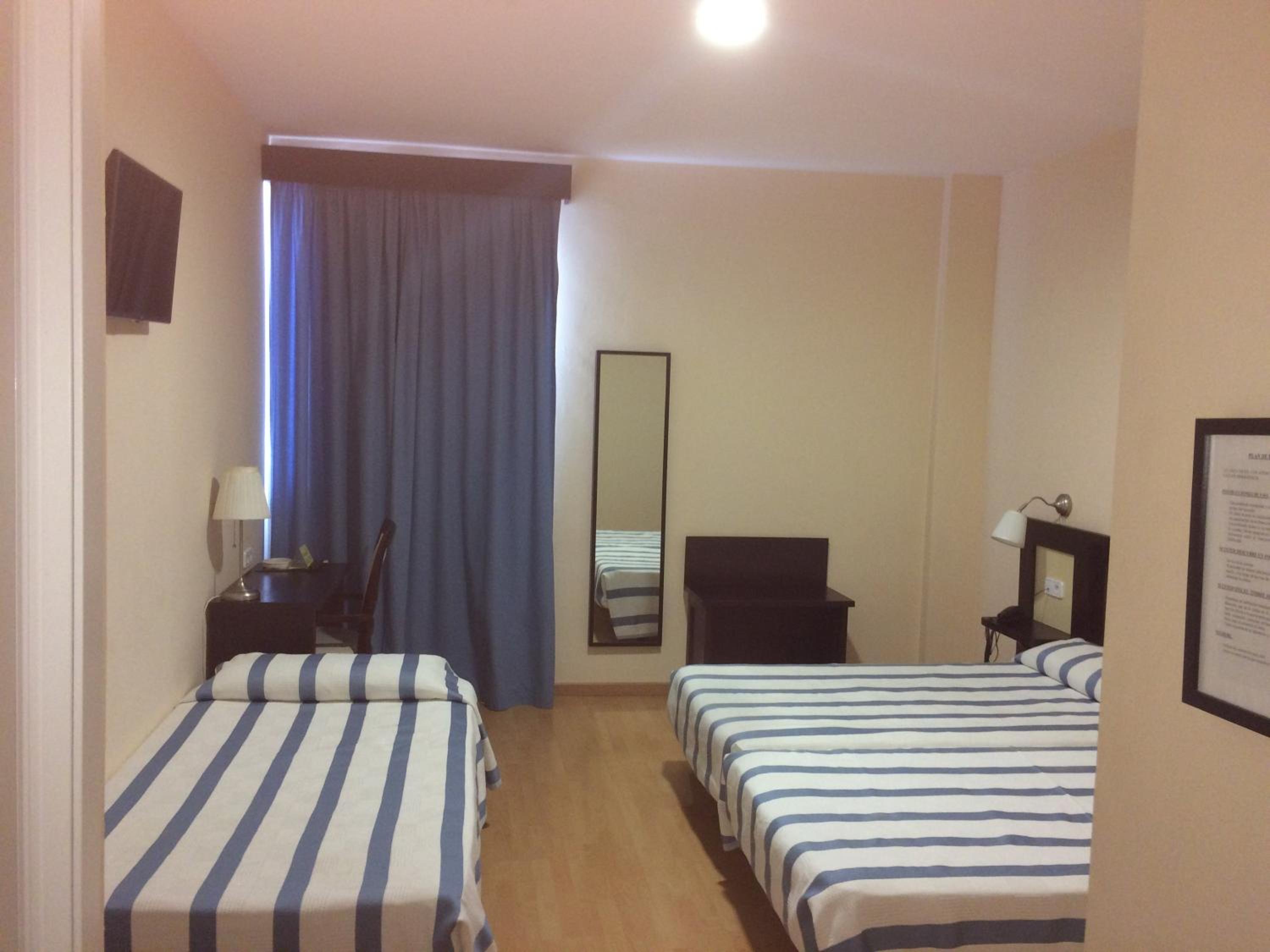 Triple Room photo 3