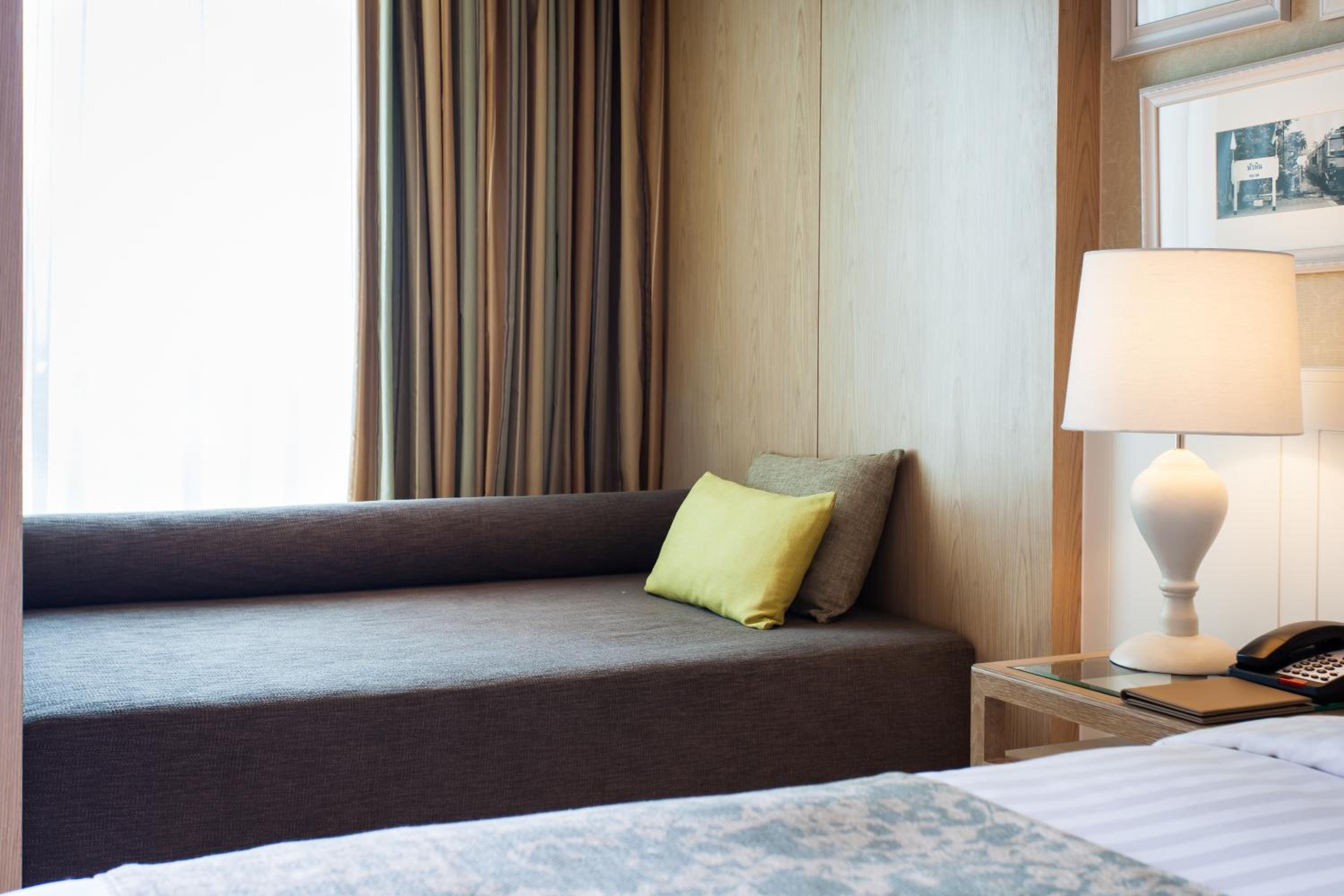 Deluxe Twin Room with Mountain View